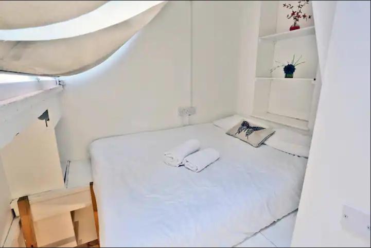 Covent Garden Townhouse Magical & Charming 8 Holiday home London