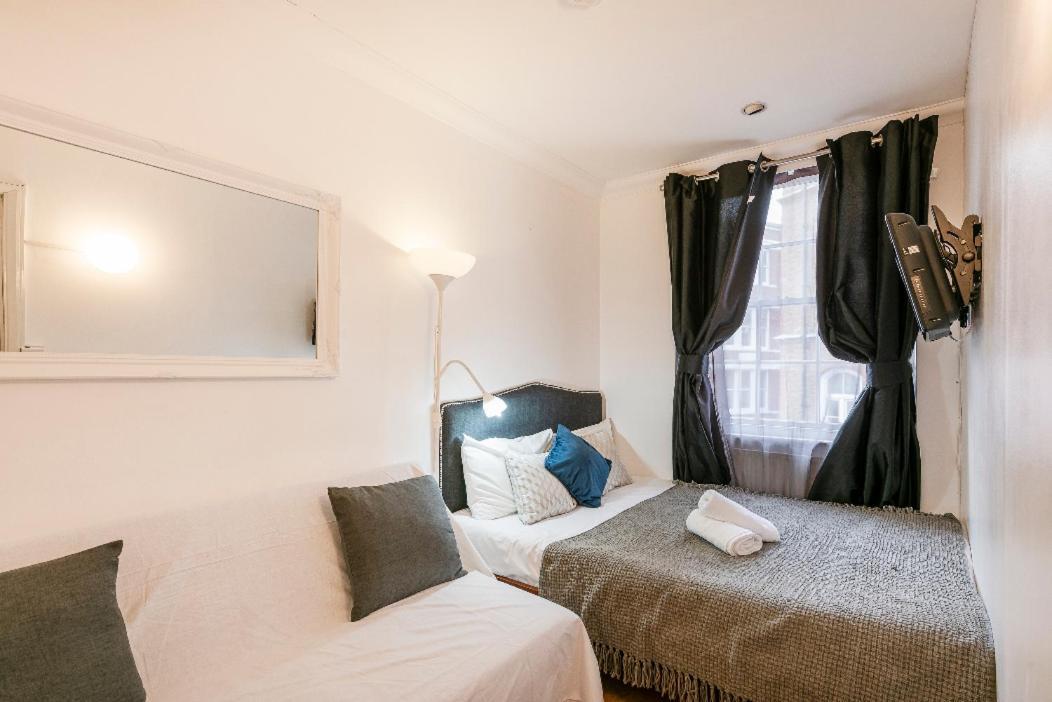 Covent Garden Townhouse Magical & Charming 8 Holiday home London