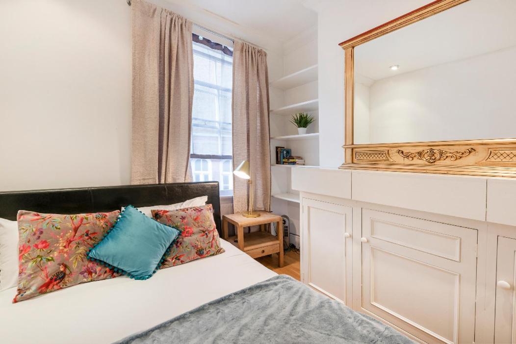 Holiday home Covent Garden Townhouse Magical & Charming 8 *