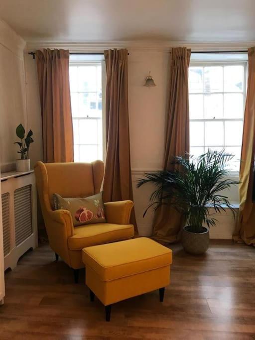 Appartement Authentic 3 Bed Historic House Soho, *