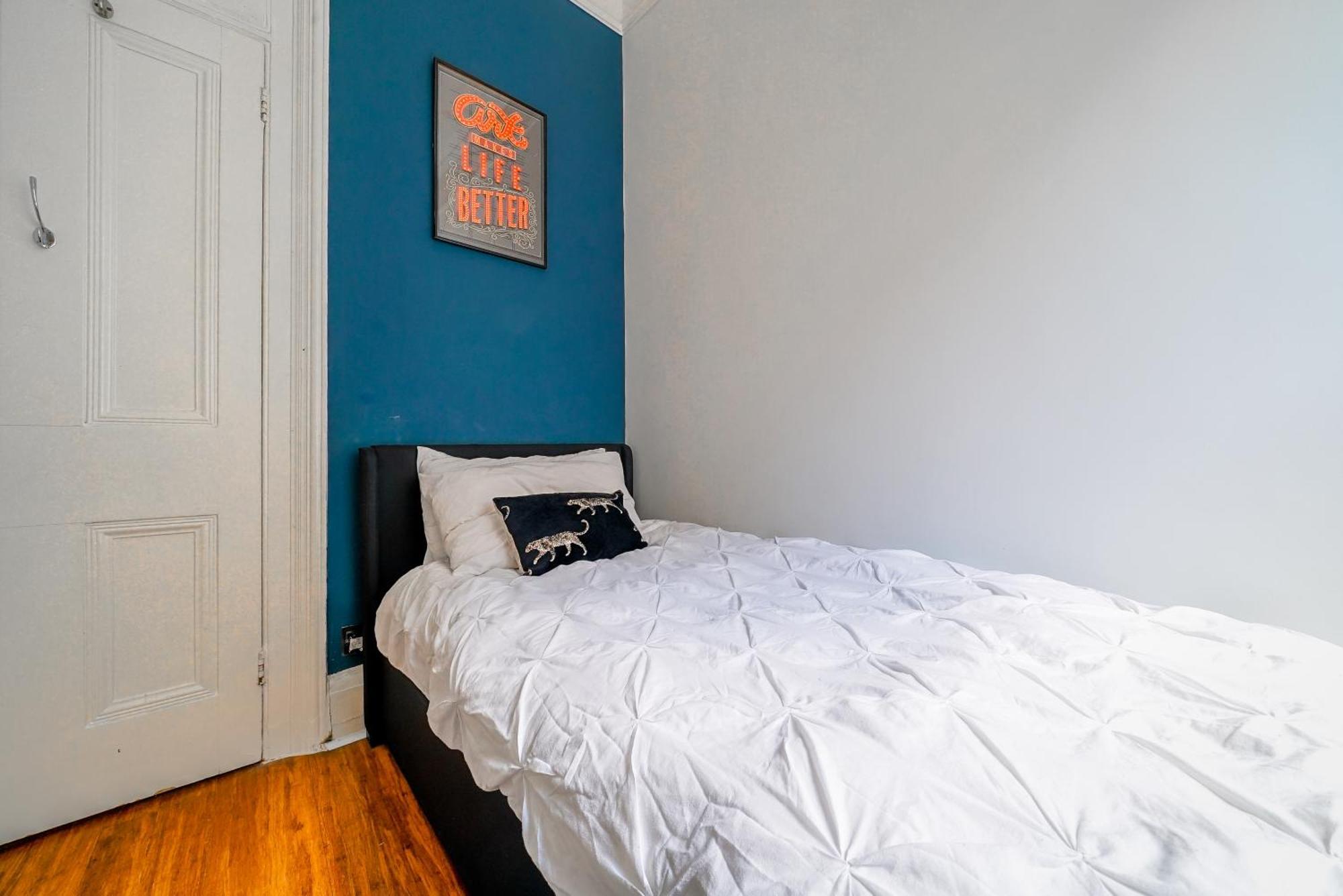 Elegant Bright Flat - Sleeps 5 Appartement