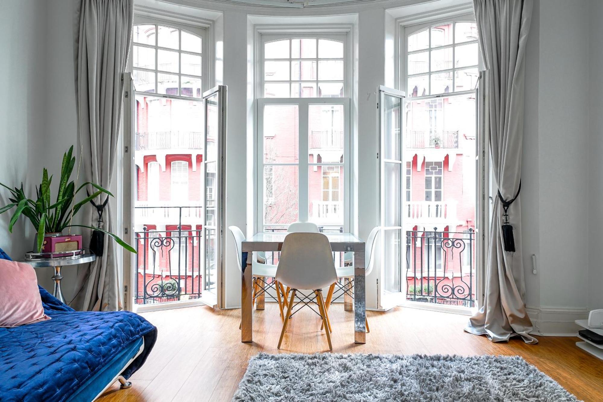Appartement Elegant Bright Flat - Sleeps 5 *