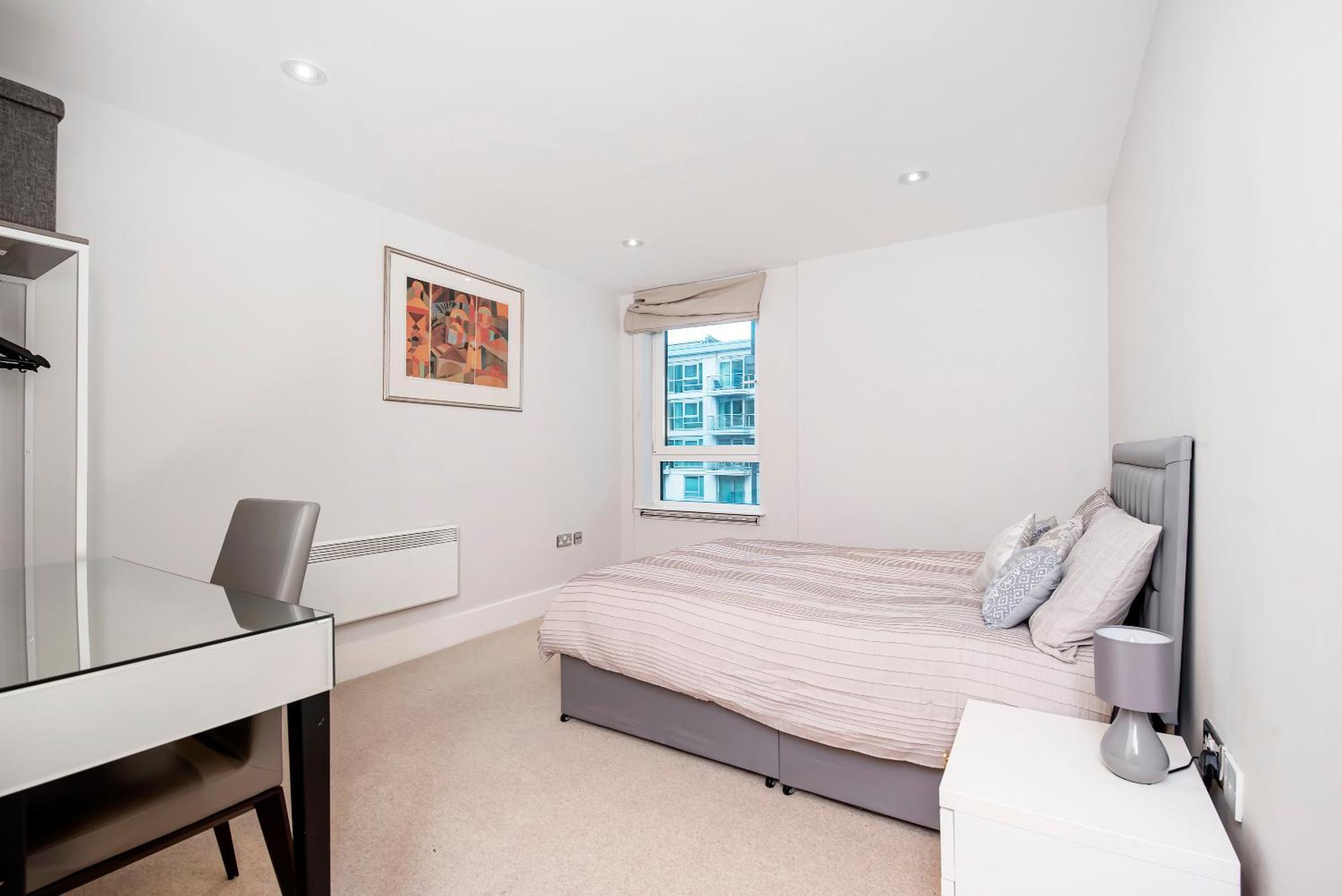 Modern 2 Bedroom 2 Bath With River View * Londen