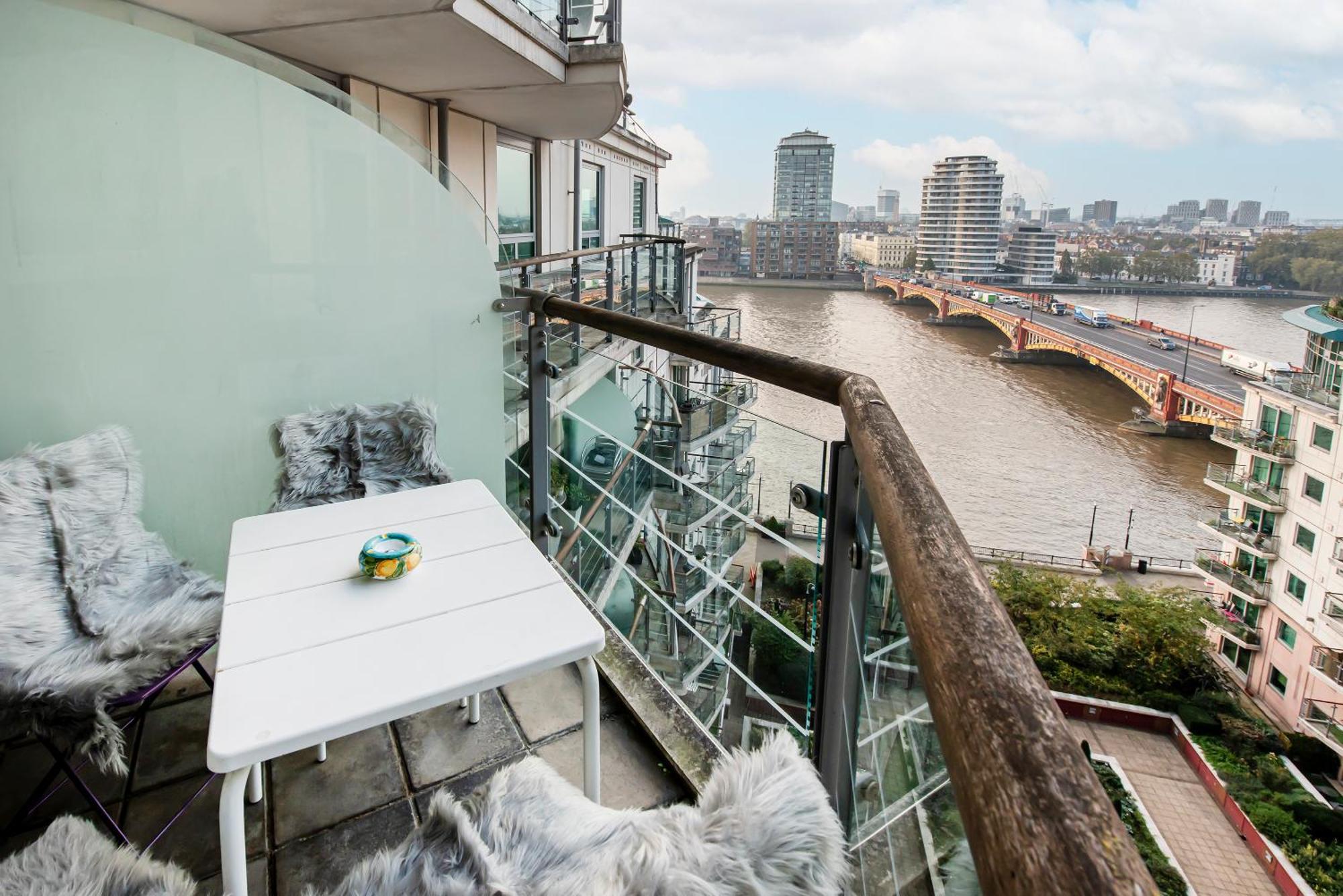 Appartement Modern 2 Bedroom 2 Bath With River View Londen