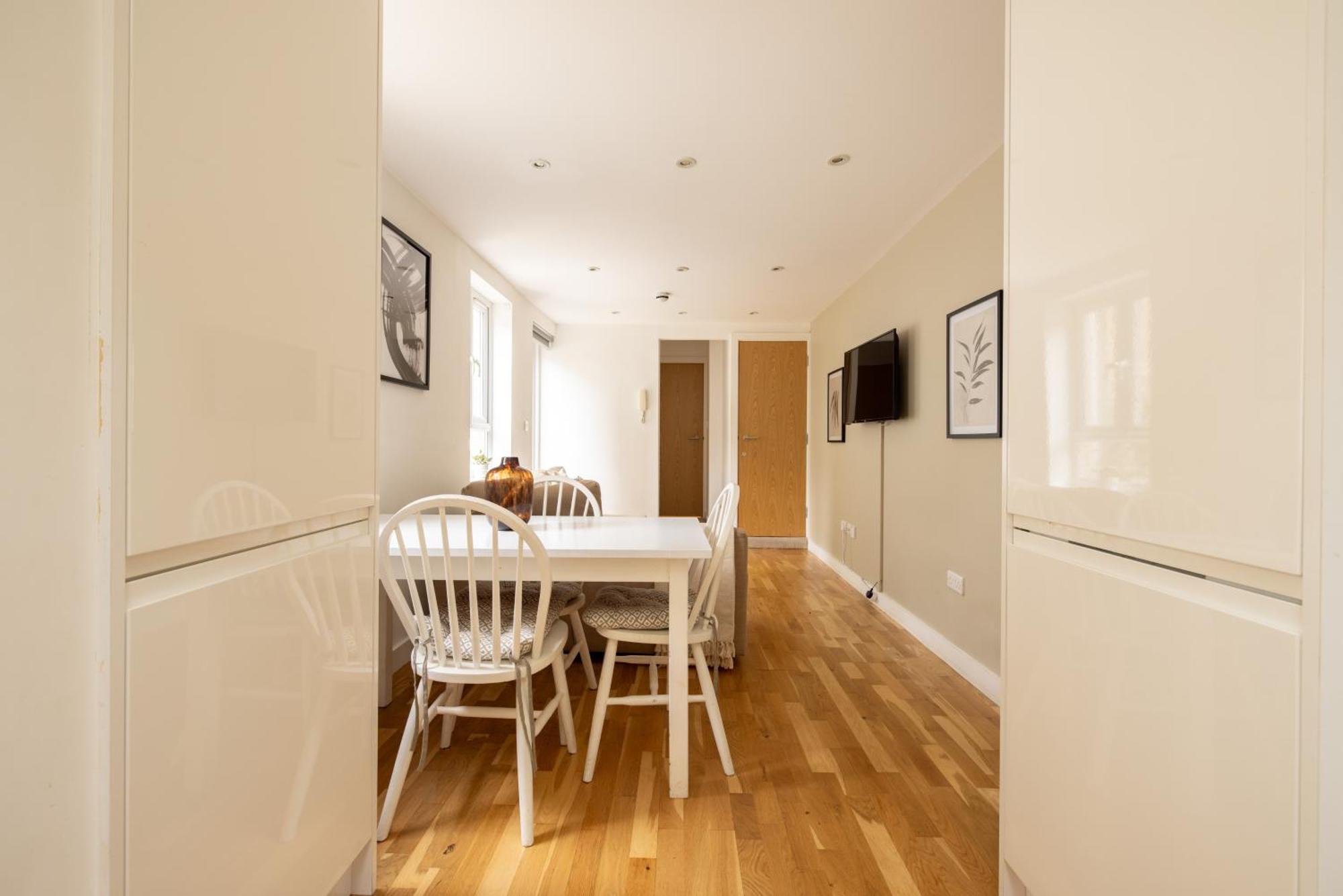 Apartment The Queenstown London