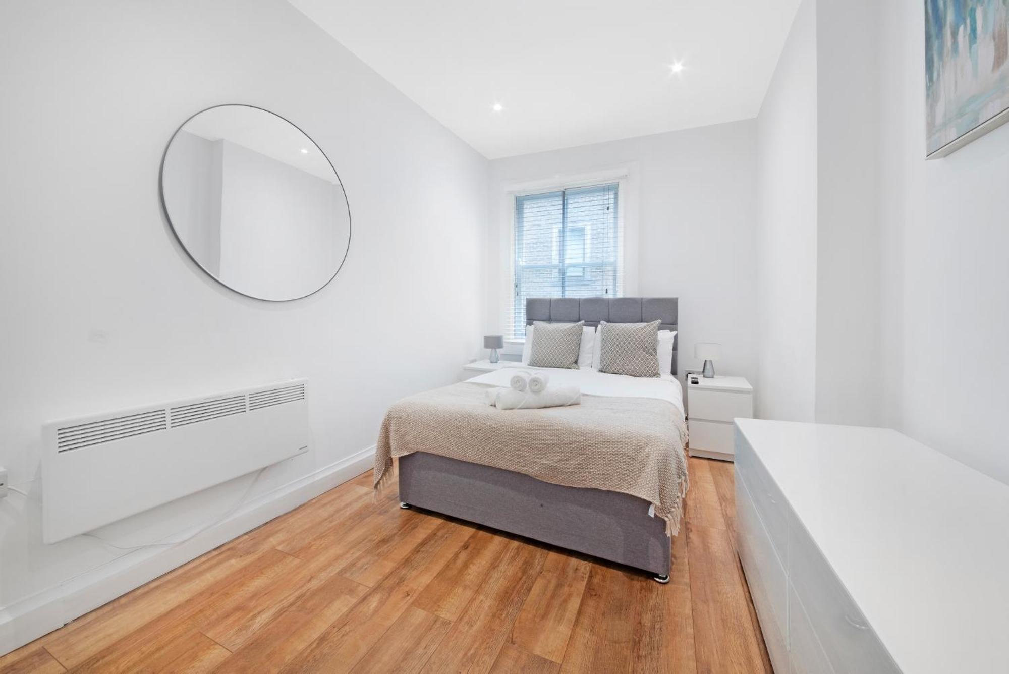 2 Bed Piccadilly 1 Apartment