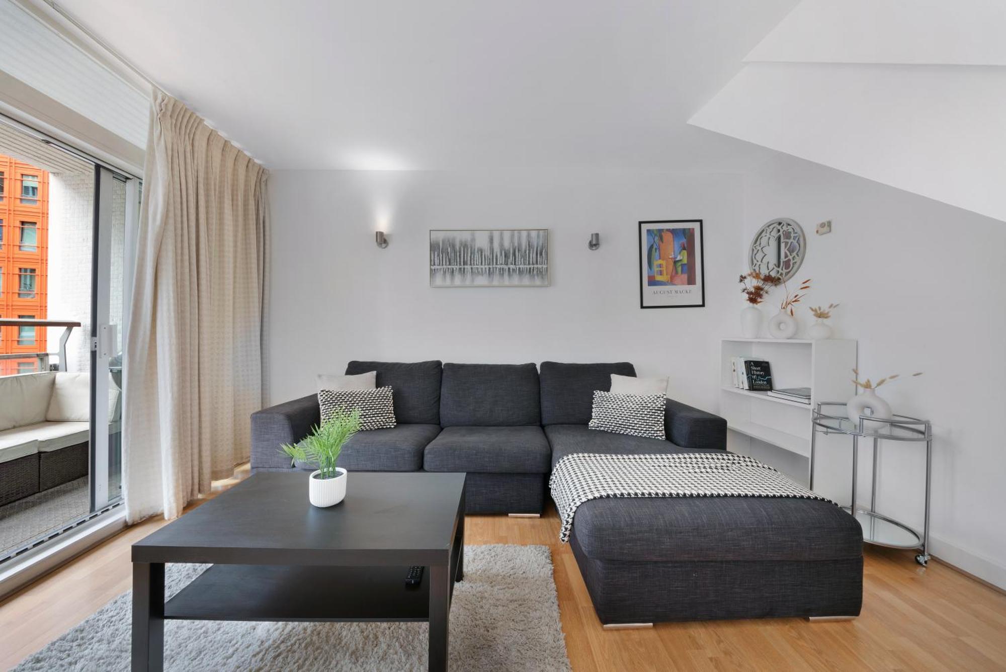 2 Bed Apartment- London- Lift & Balcony Londres