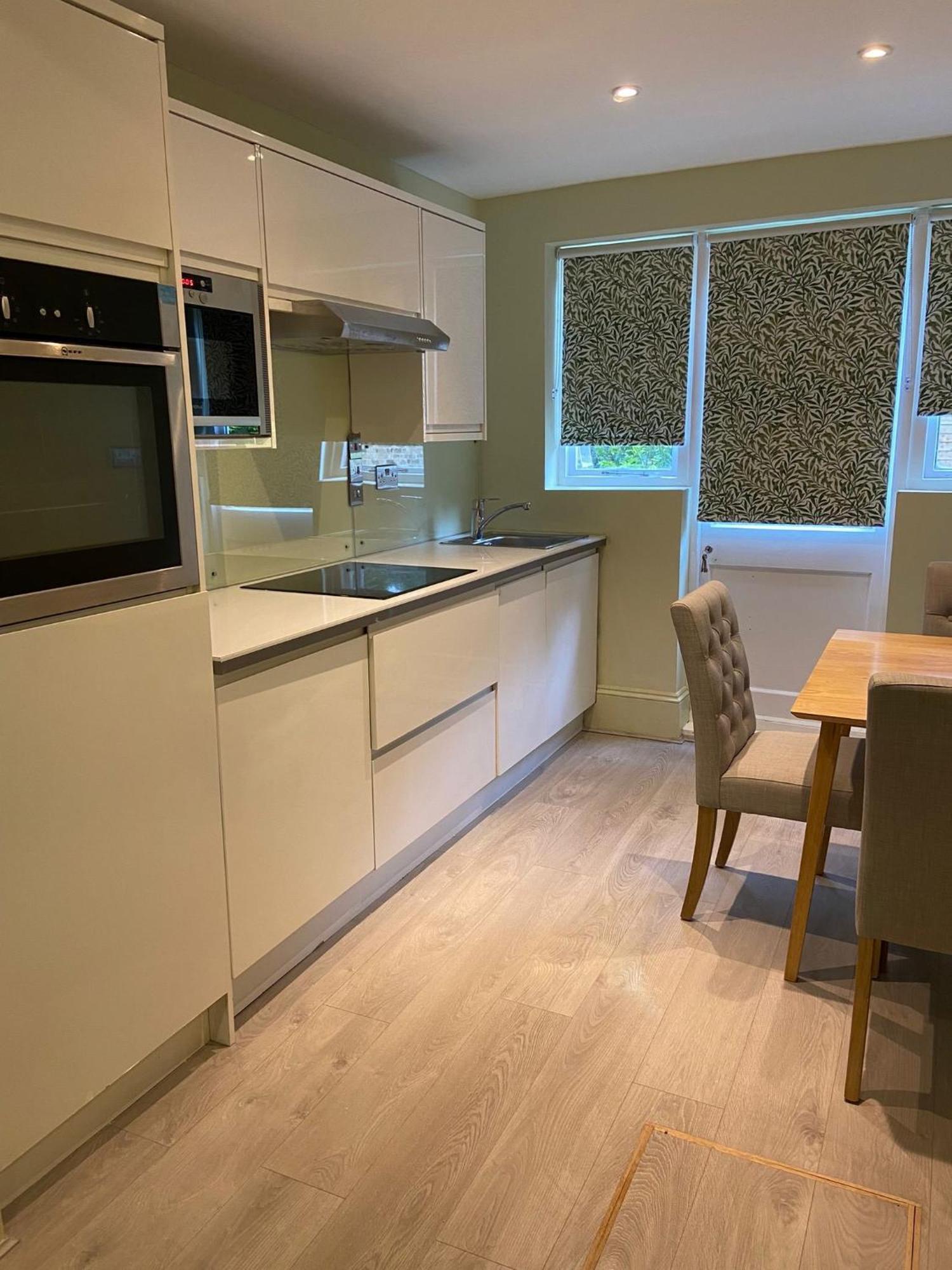 Charming With Garden Views Apartamento