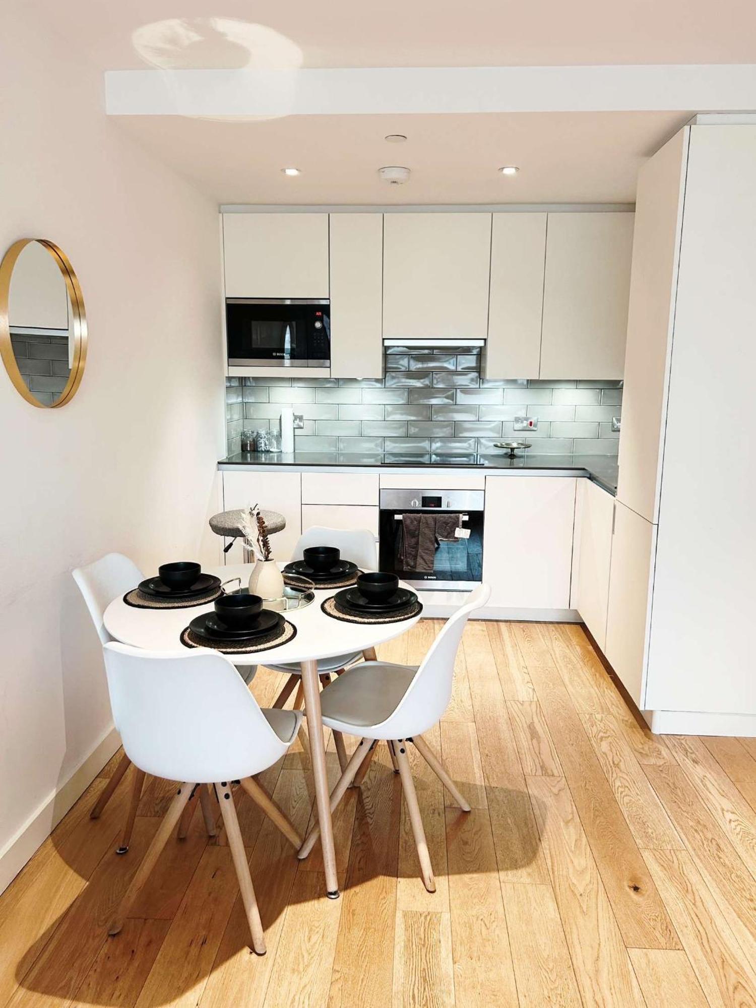 Superb Luxury 2 Bed Appartement