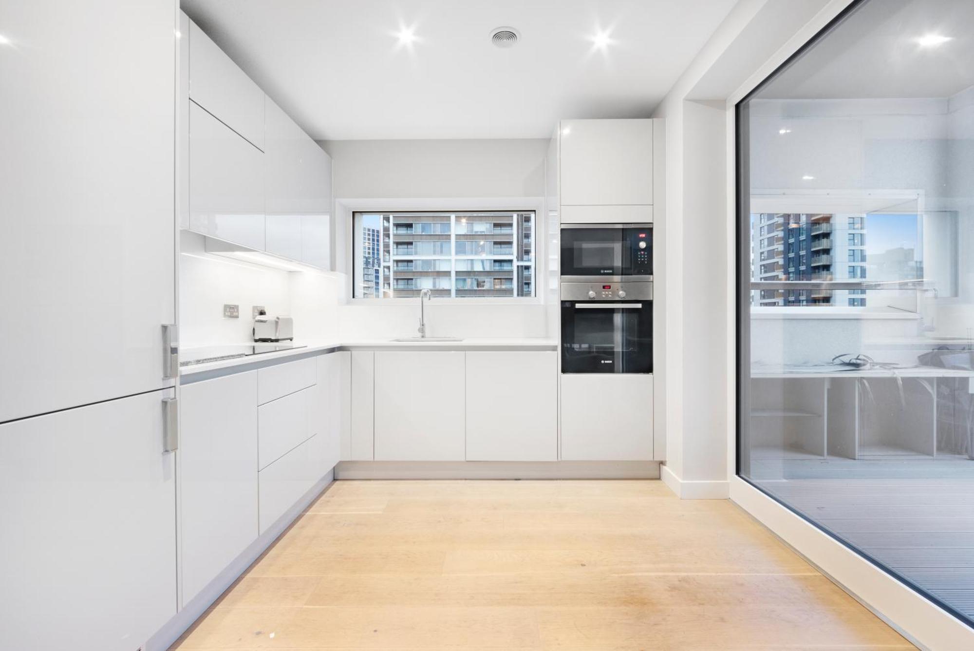 Modern 2 Bed Heart Of Elephant Castle Appartement Londen