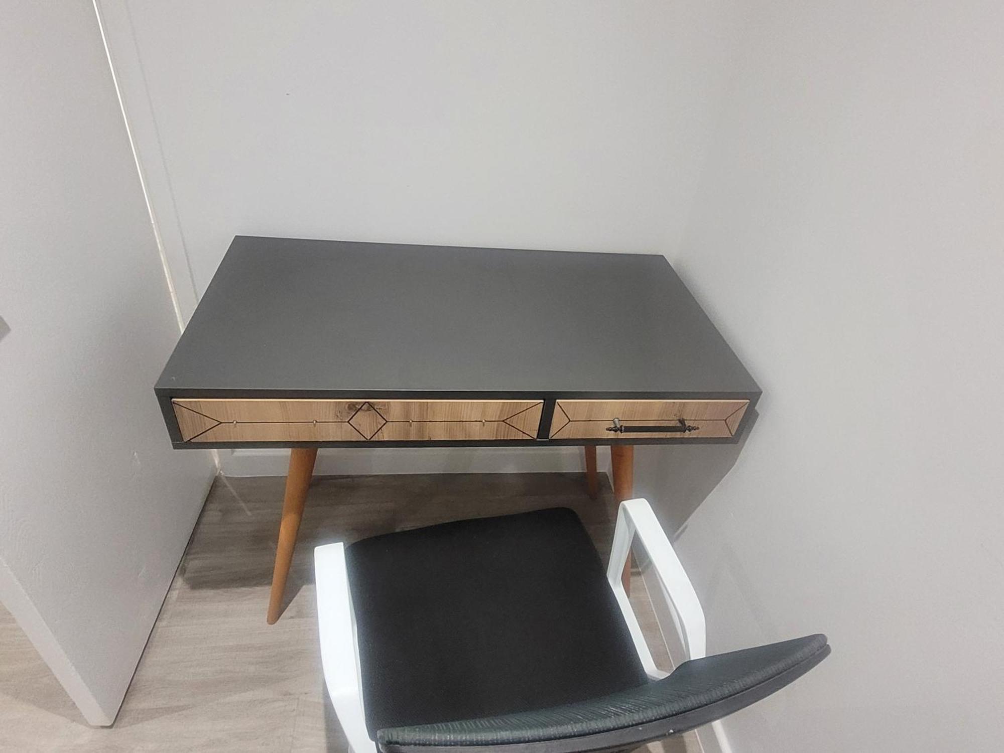 Private In A 2 Bed In Zone 2 Guest house