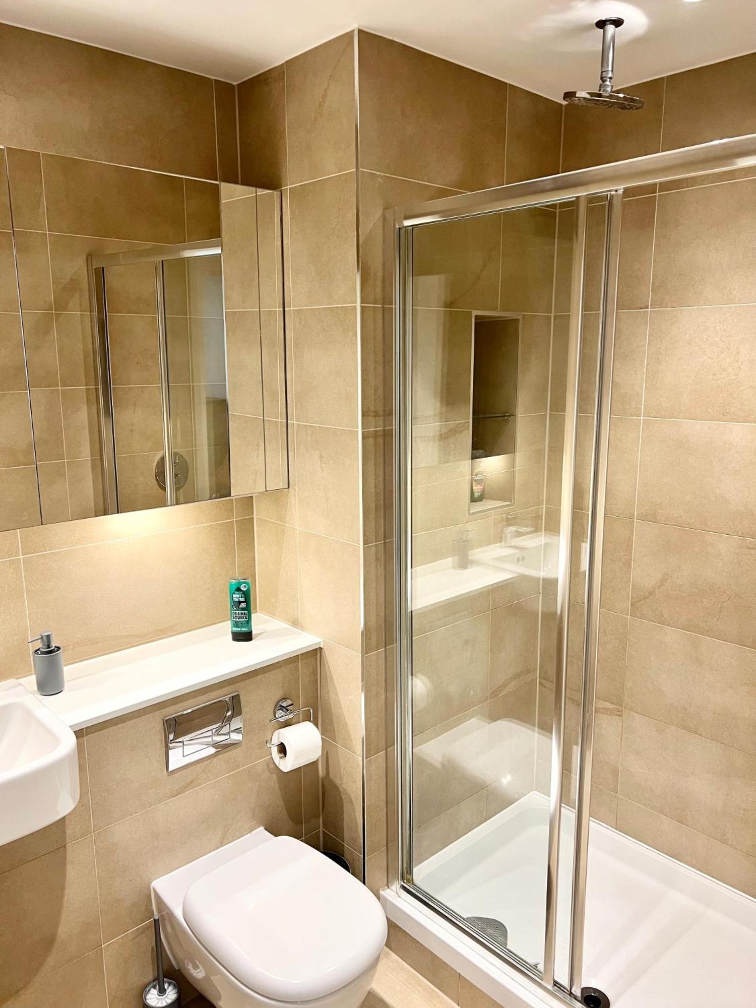 Appartement Luxury 2 Bed 2 Bath Zone Two Londres
