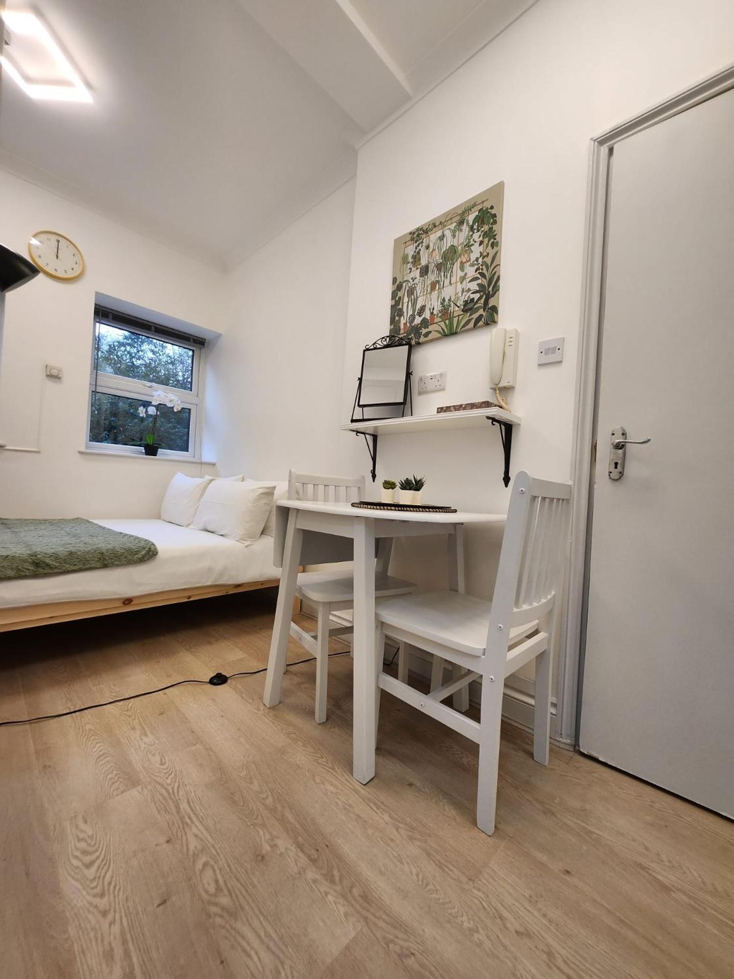 St 6 - 2 Min Walk From Tube Cozy Appartement *