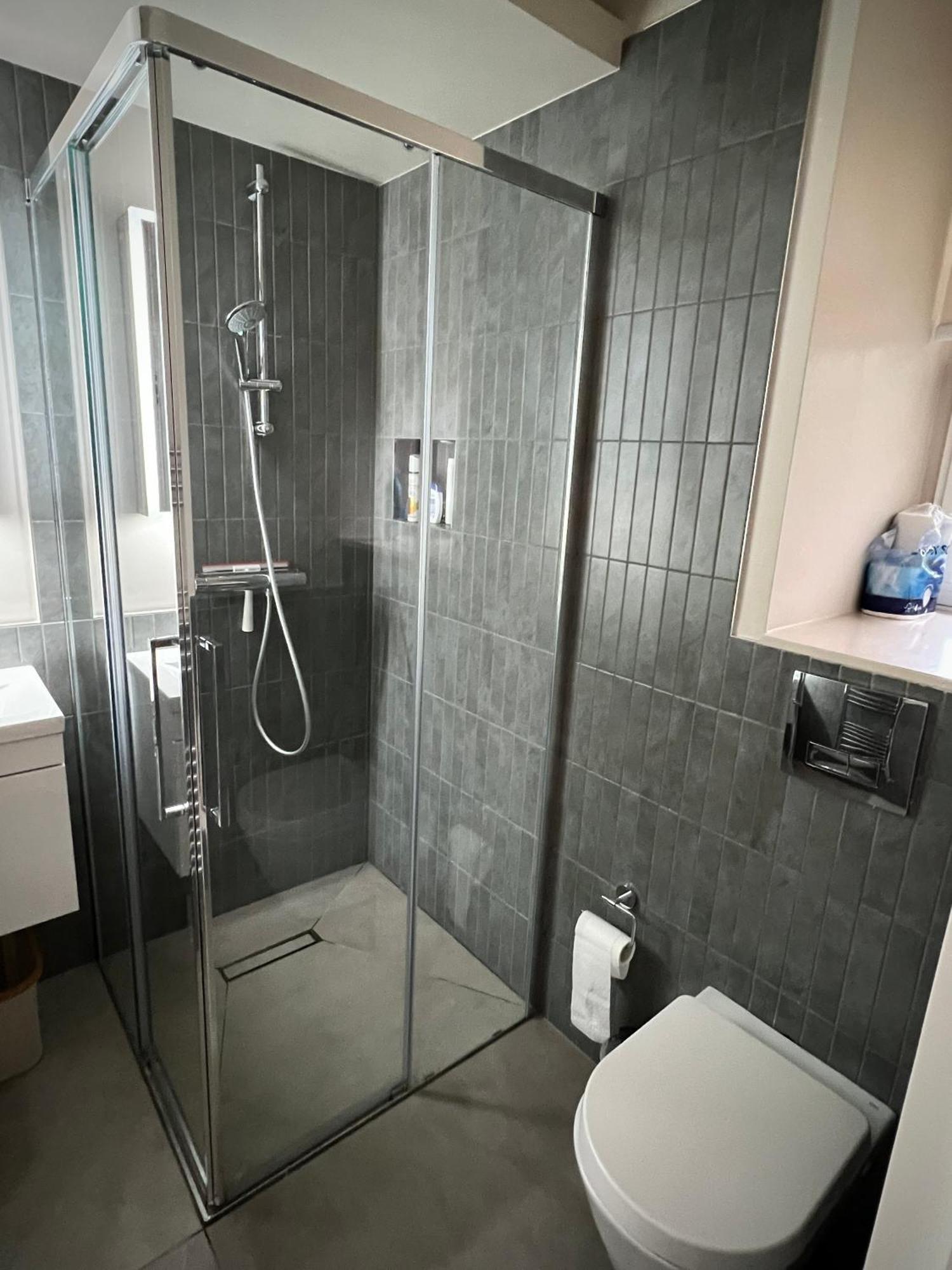 Modern Flat Near Tower Bridge * Londres