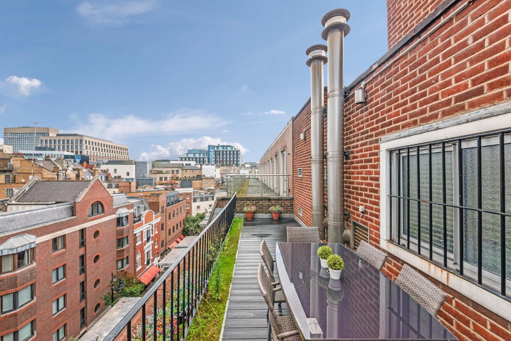 1 Bed-mayfair-private Balcony Appartement *