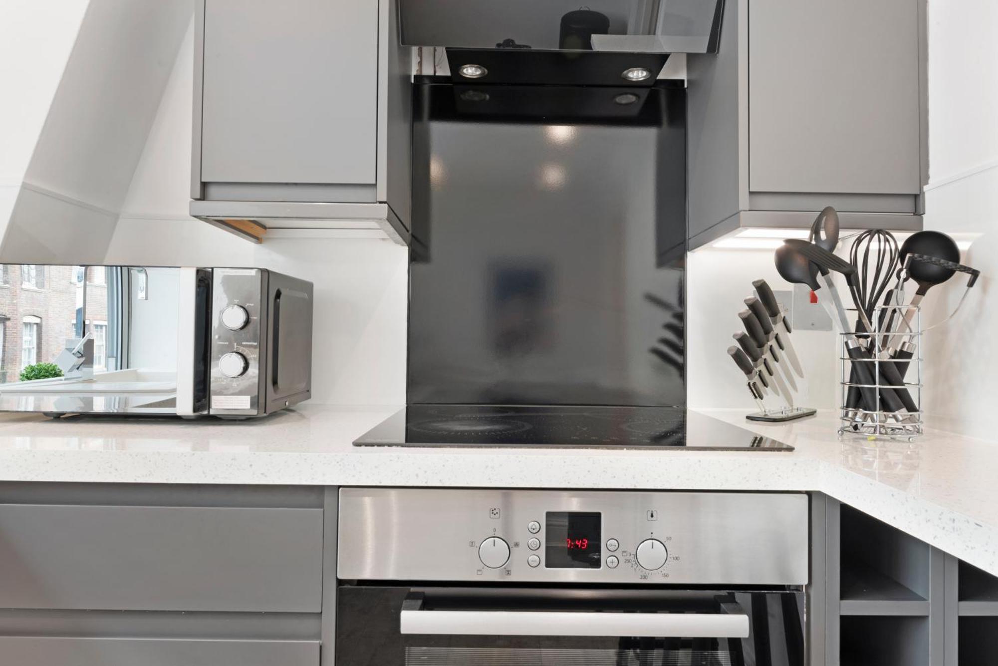Luxury 2 Bed In Mayfair! Appartement *