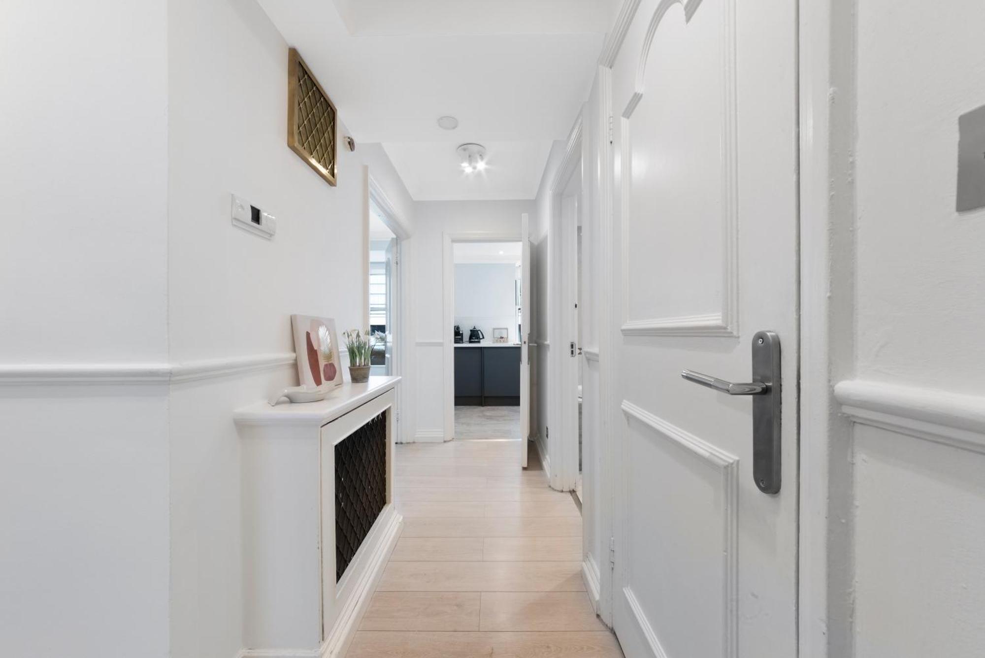 Luxury 2 Bed In Mayfair! * Londres