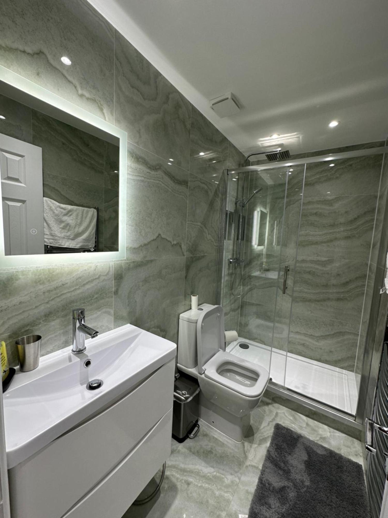 Appartement Luxury 2 Bed In Knightsbridge *