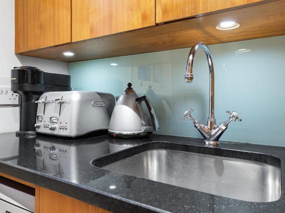 Apartamento Chelsea Snug With Garden Londres