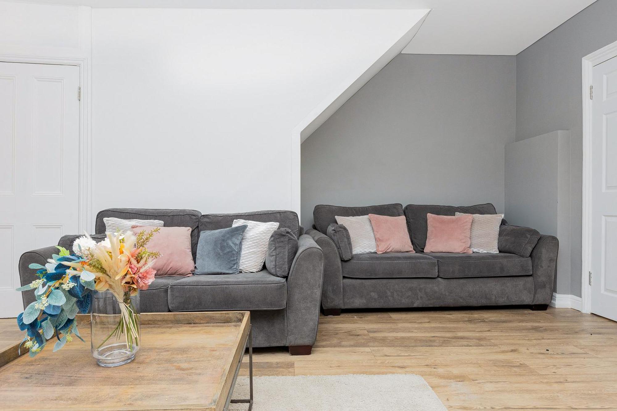 Apartamento 2br Flat In Kensington, 2 Mints Earl's Court Tube *