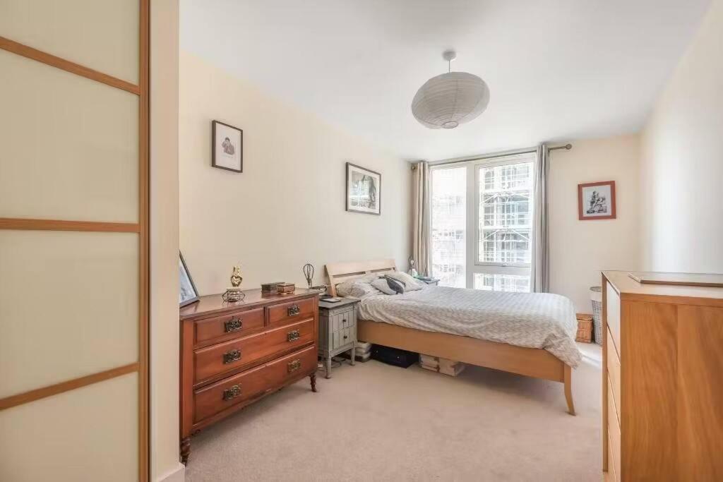 Apartamento Lovely 1br With Balcony & Stunning Views In Brixton