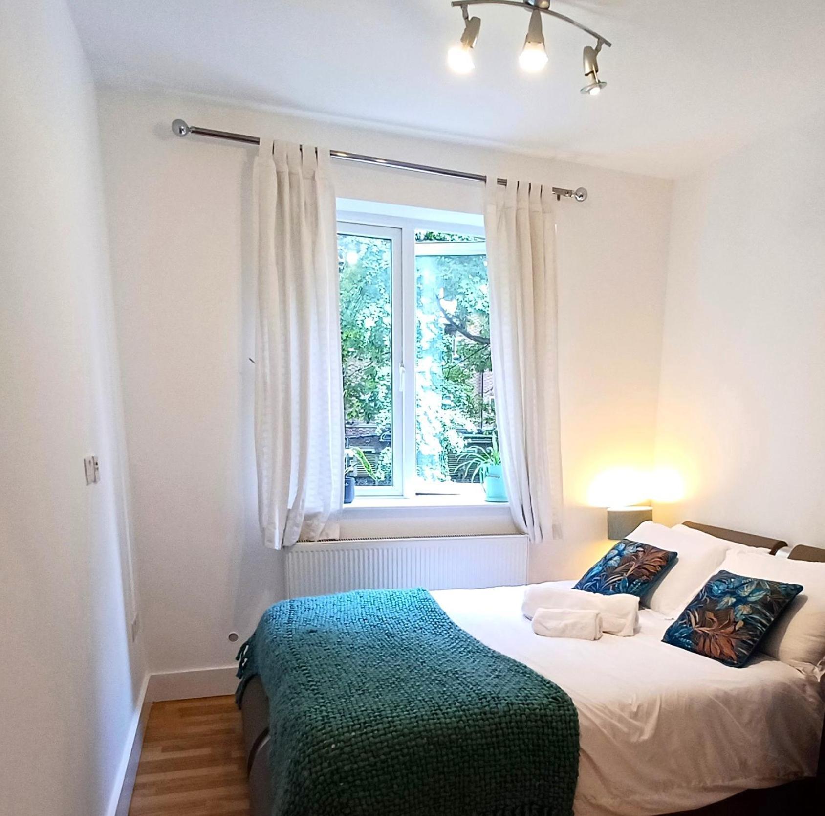 Appartement Olympia 2 Bed Terrace *