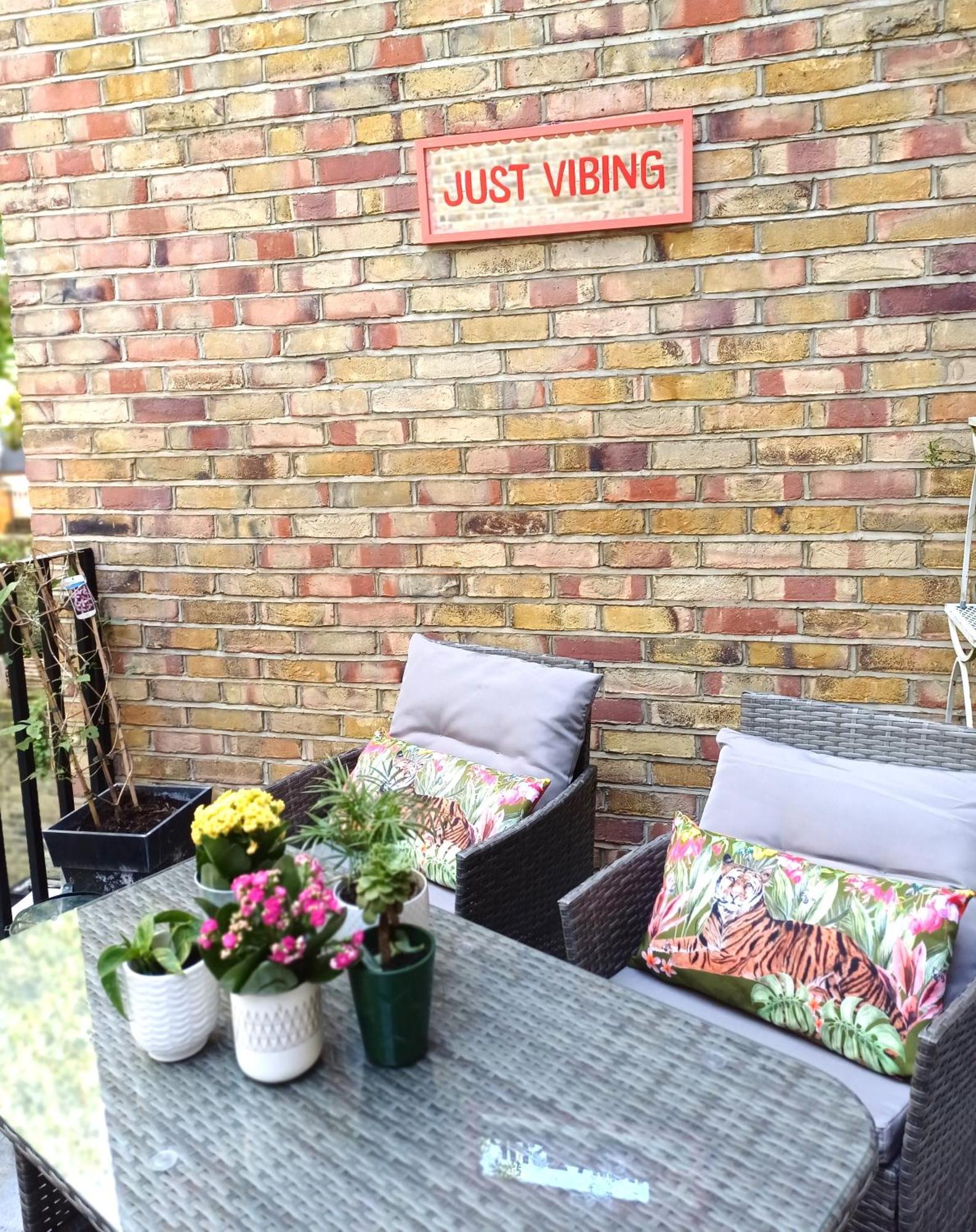 Olympia 2 Bed Terrace Appartement Londres
