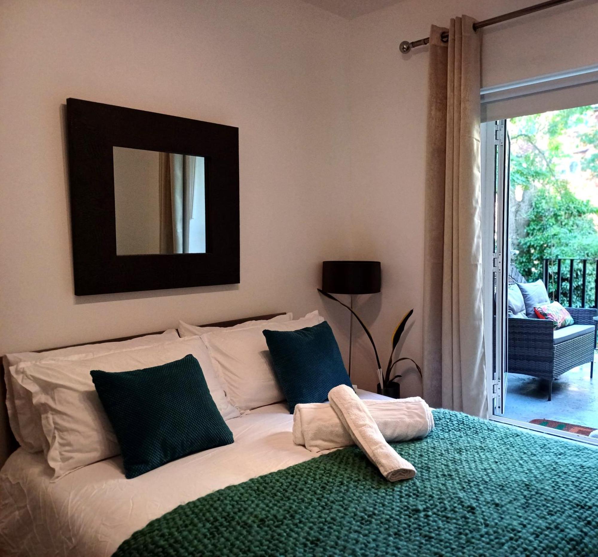 Olympia 2 Bed Terrace * Londres