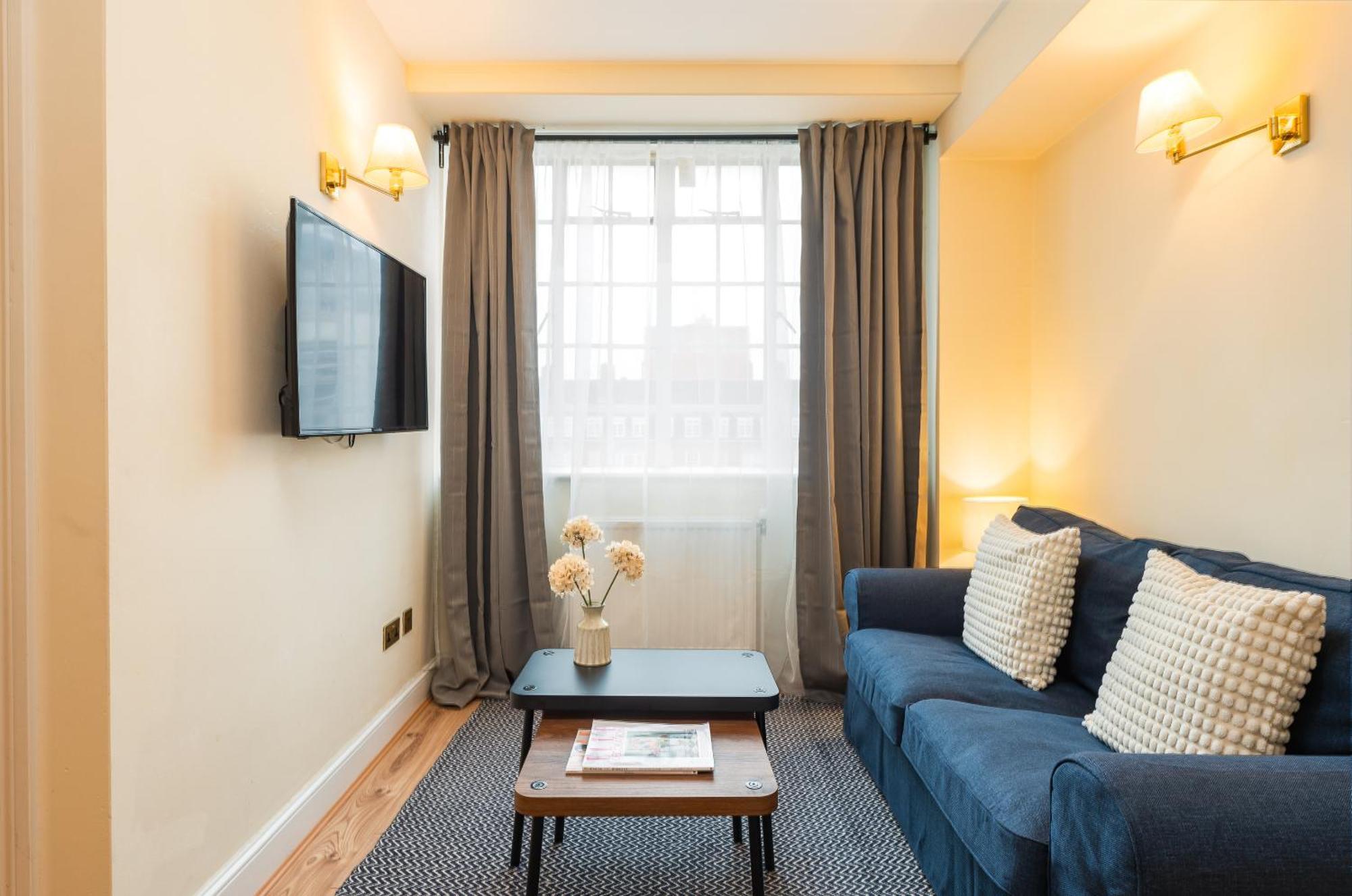 Capital One Bedroom Flat Chelsea Cloisters 724 Apartamento Londres