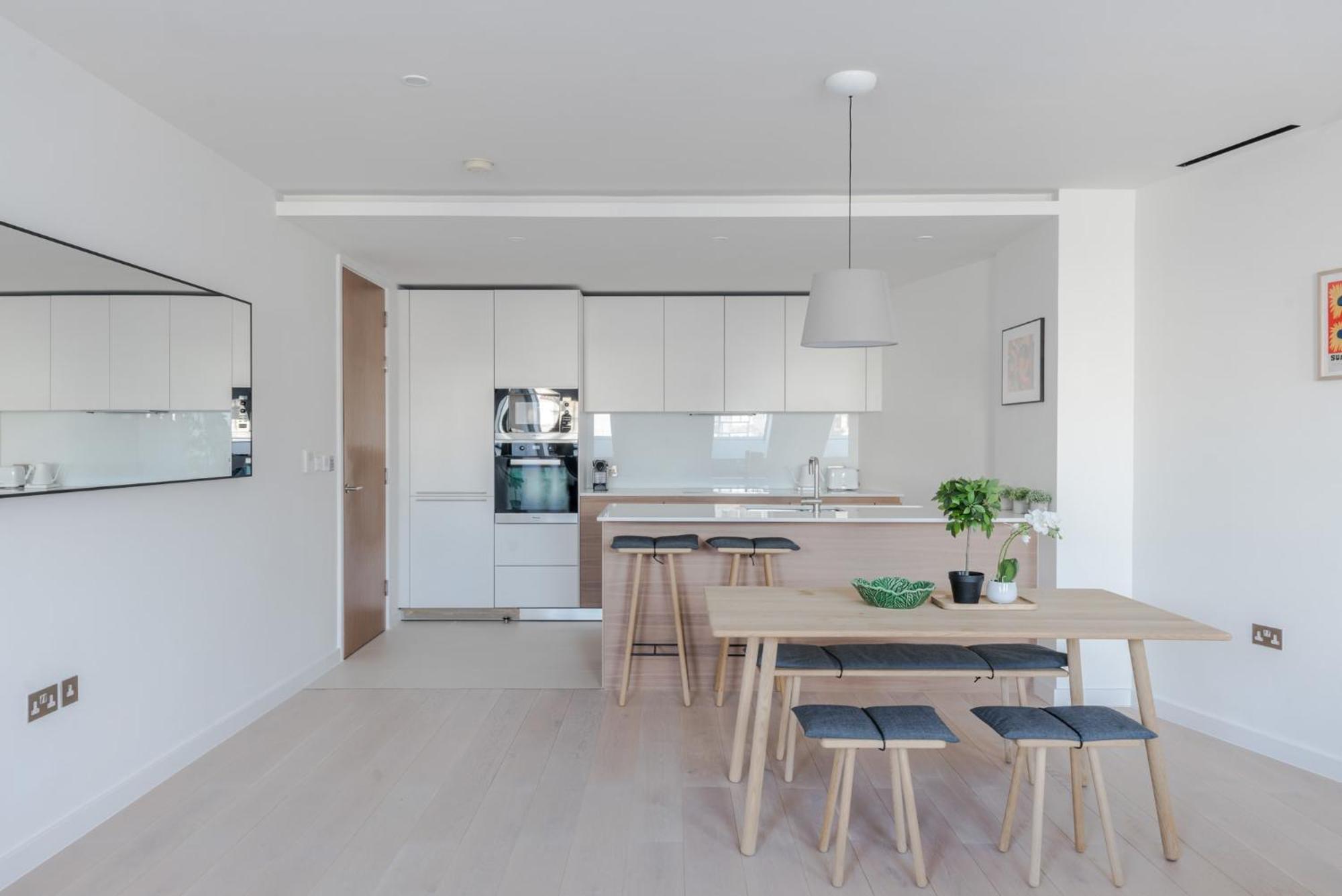 Apartment Zen Sanctuary - Soho - By Frankie Says