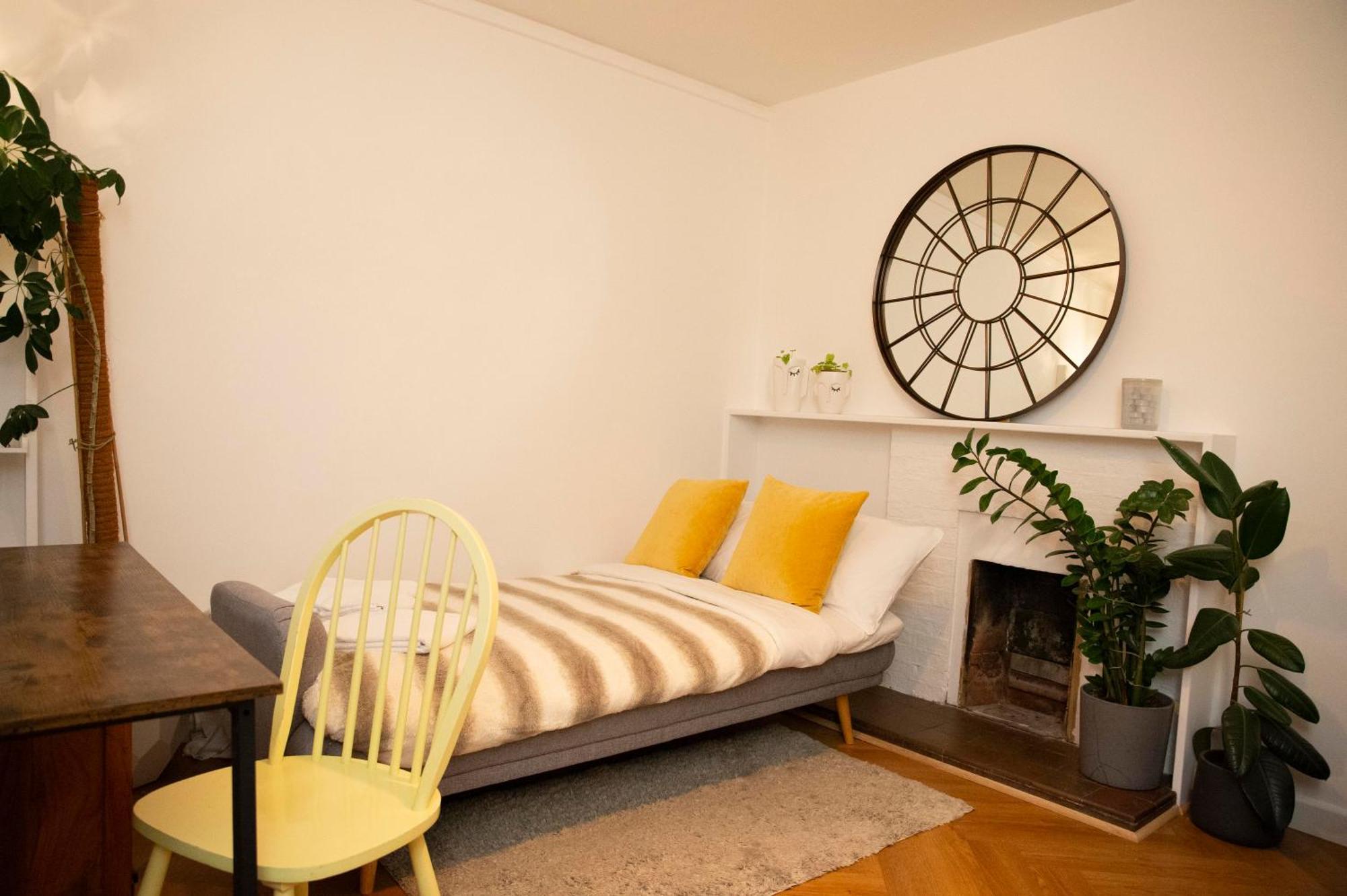 Sunny, Cosy And Central Near Eye * Londres