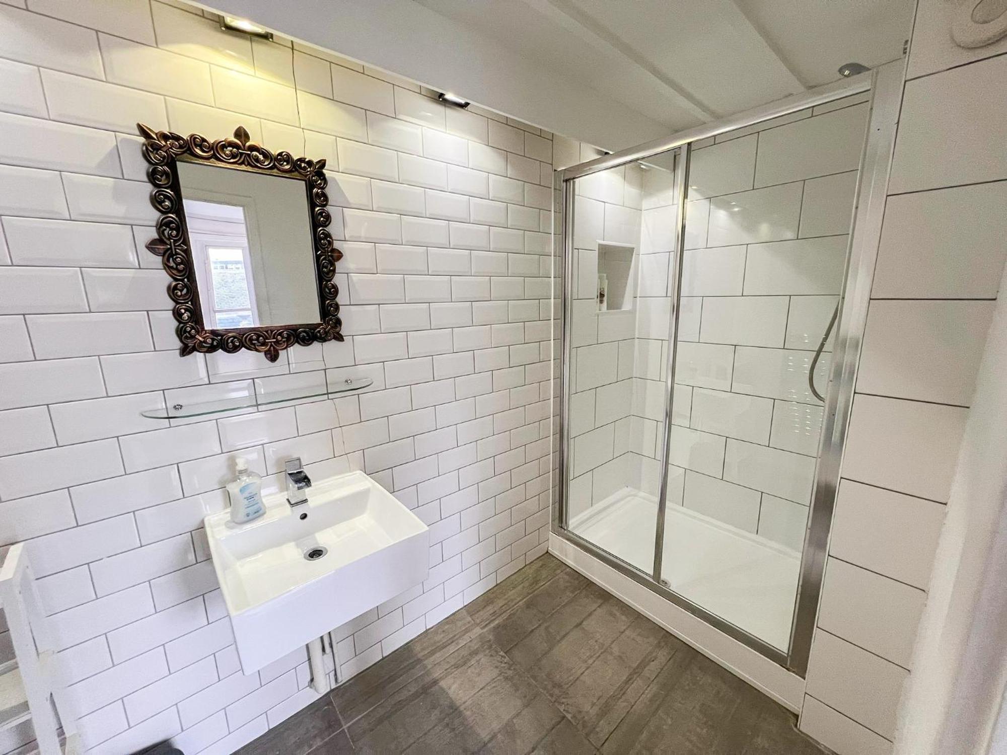 Appartement 2 Bedroom Flat A Short Walk Away To Barbican Centre Near Farringdon, Old St *