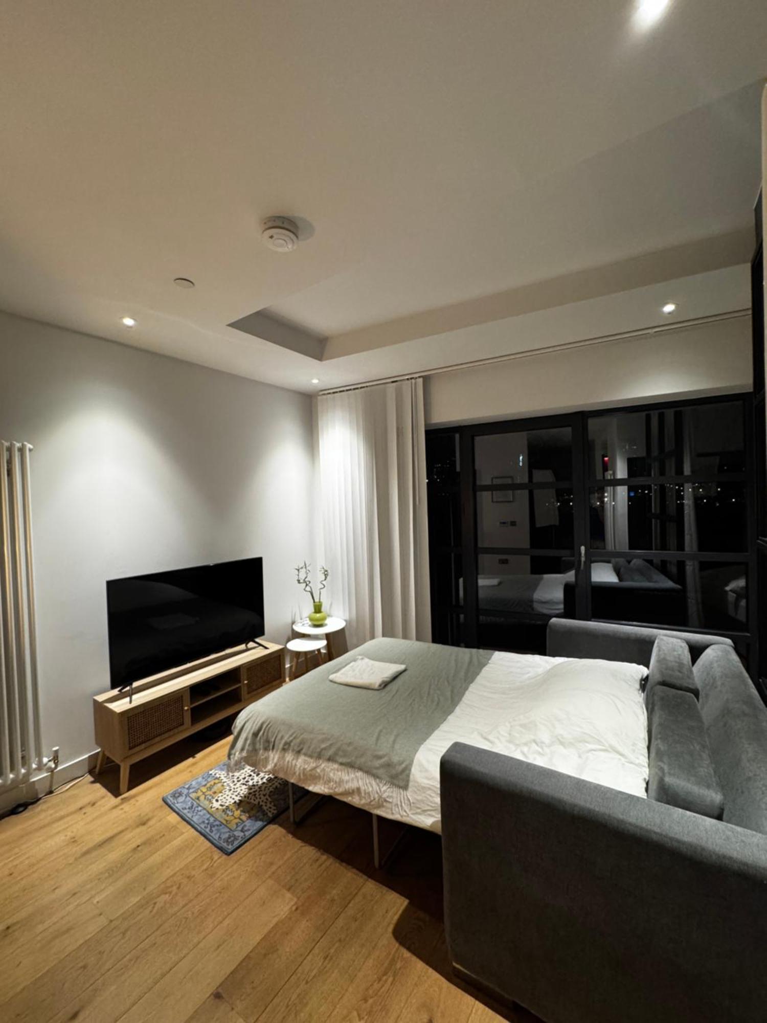 Island 1 Bedroom Luxury Apartments, Private Balcony Appartement *