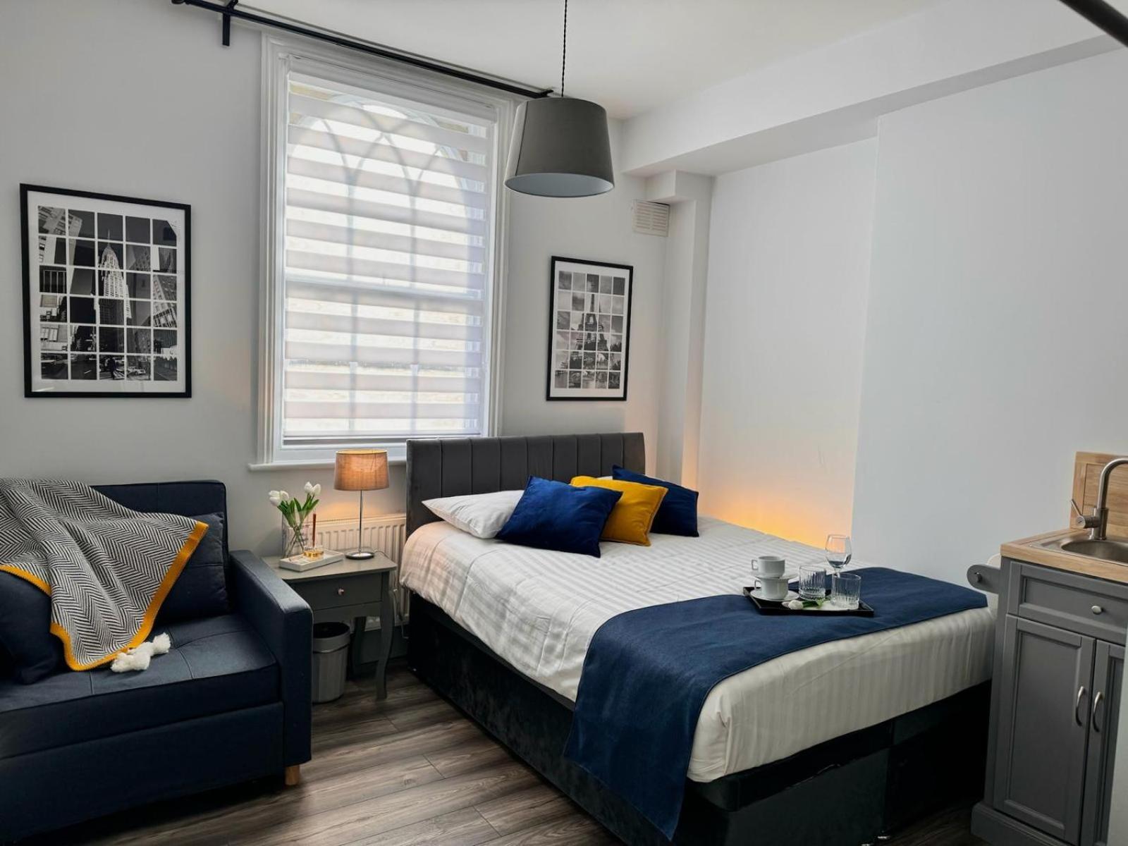 Camden Luxury Flats And En-suit * Londen