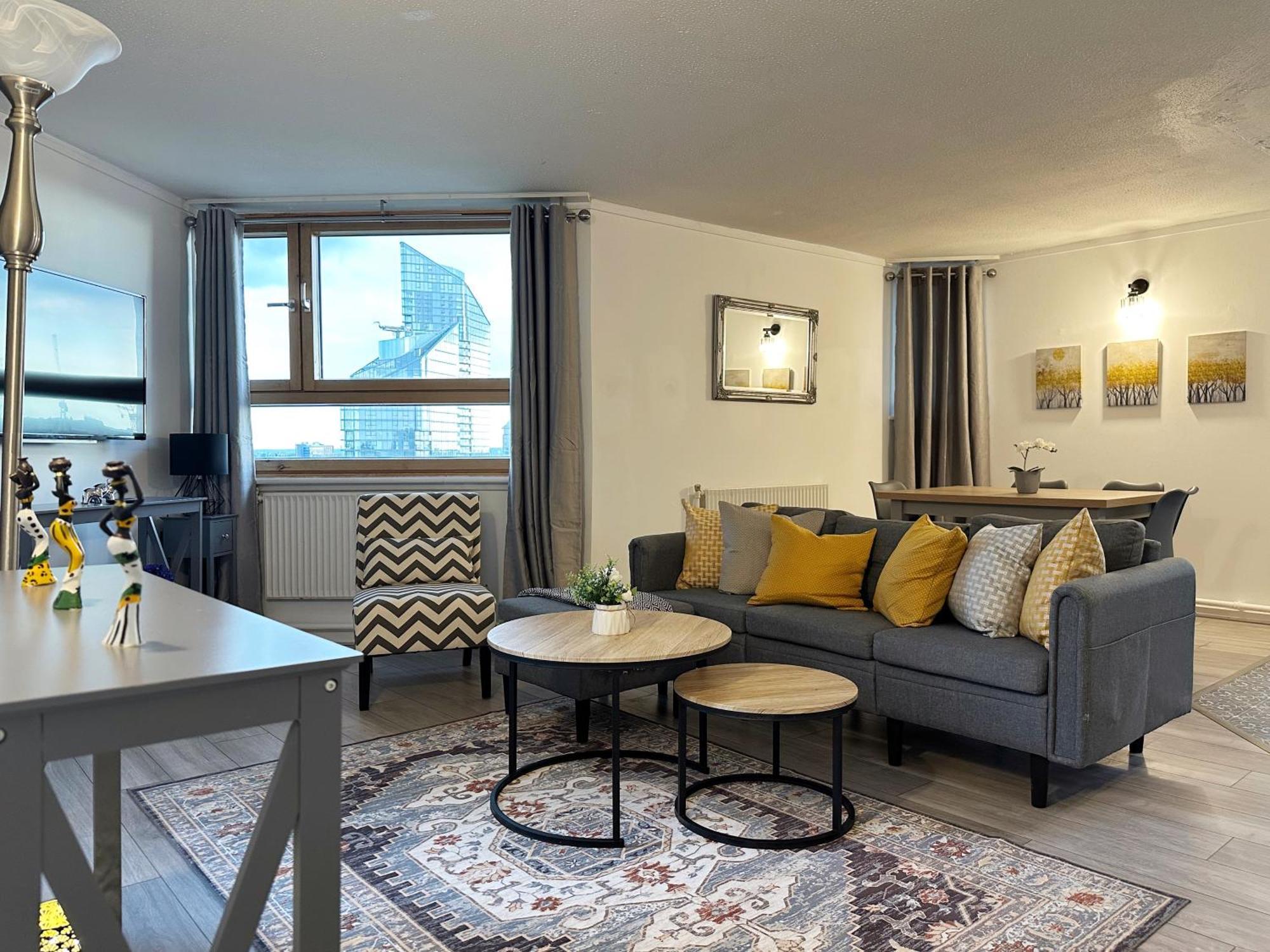 Aria's Place In Chelsea - 2 King Size Bed, 1 Double Bed Appartement Londres