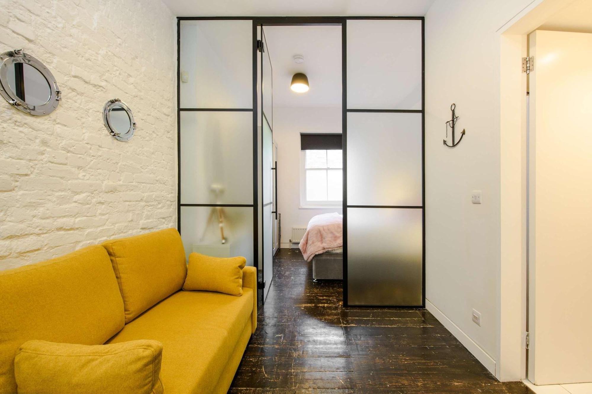 The Cheeky Hideaway-borough- By Frankie Says Londres