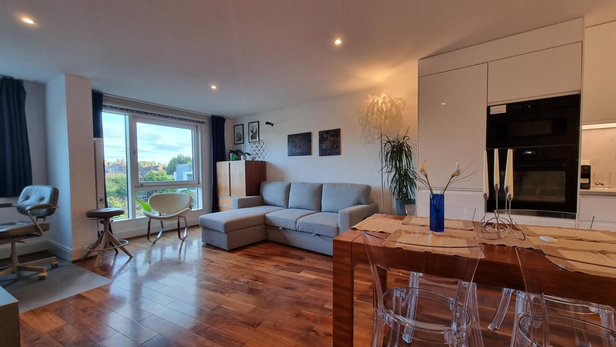 Bridge Spacious Apartamento