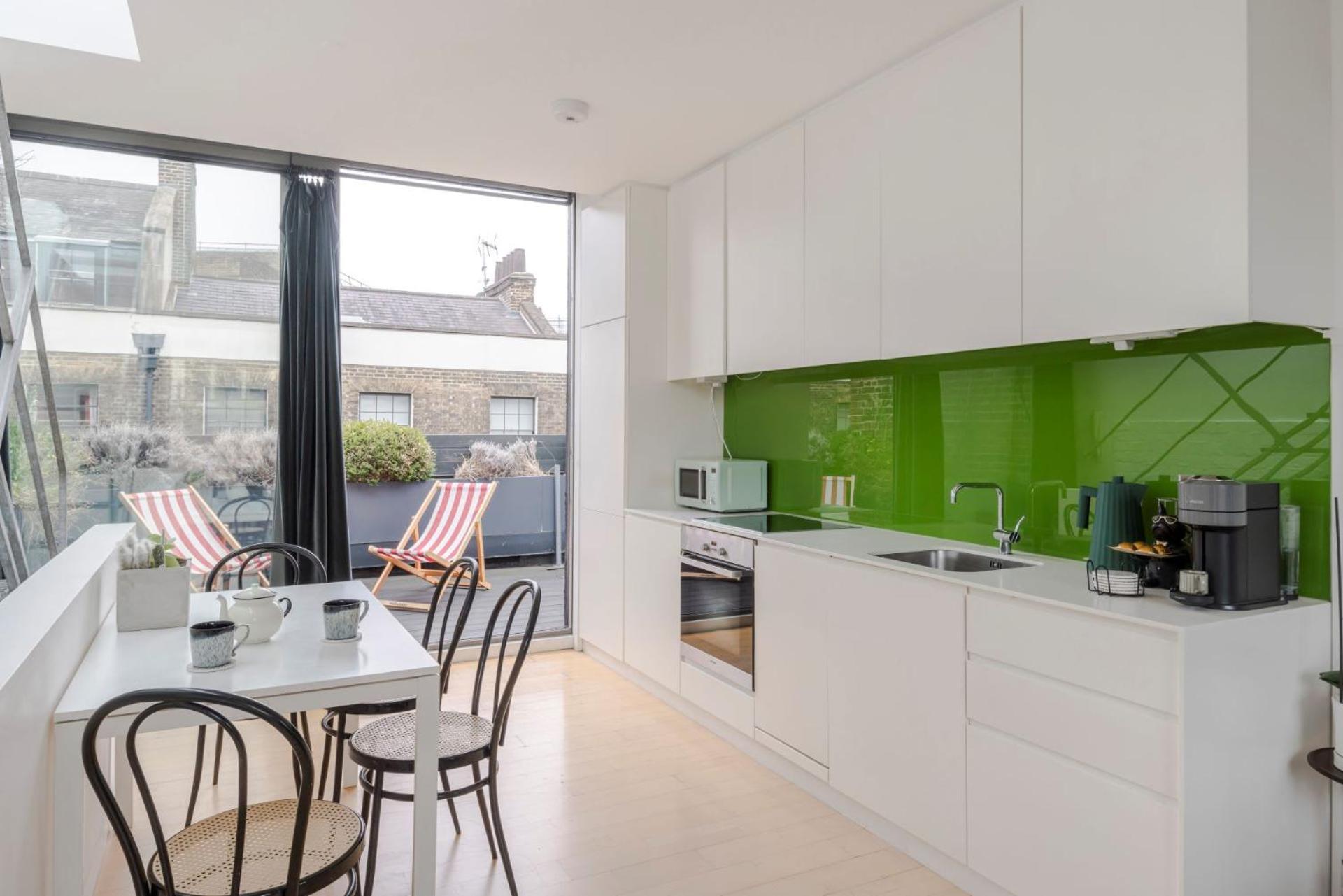 The Cheeky Hideaway-borough- By Frankie Says Appartement *