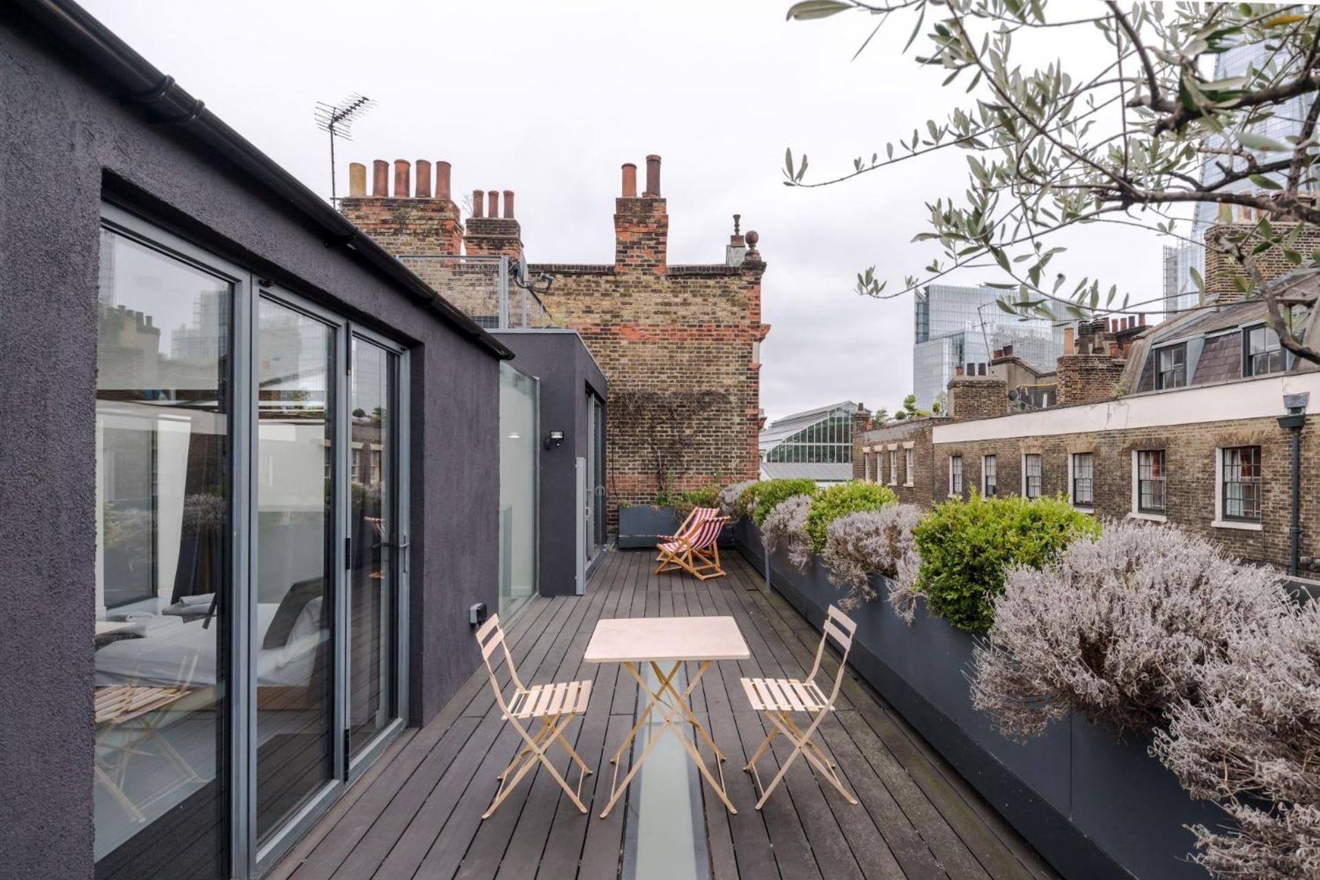 The Cheeky Hideaway-borough- By Frankie Says *