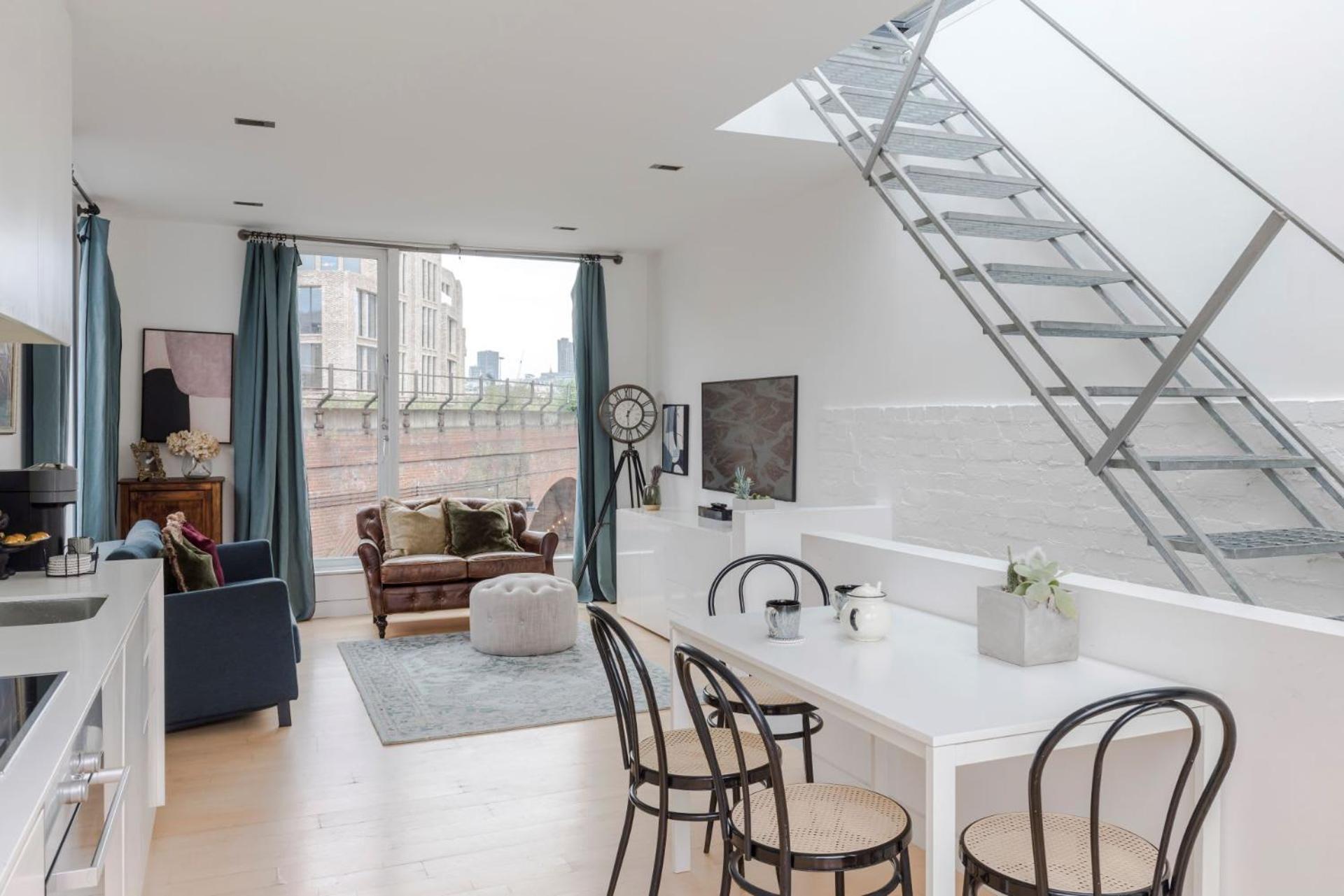 The Cheeky Hideaway-borough- By Frankie Says Appartement Londres