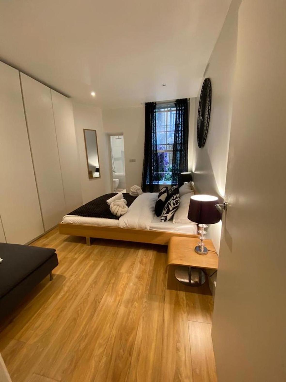 Appartement Lavish Sleep 10 In Soho Londen