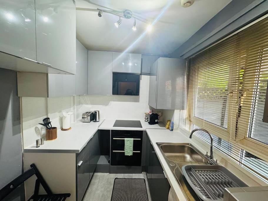 Appartement Charming Near Station Free Parking-cityaccess