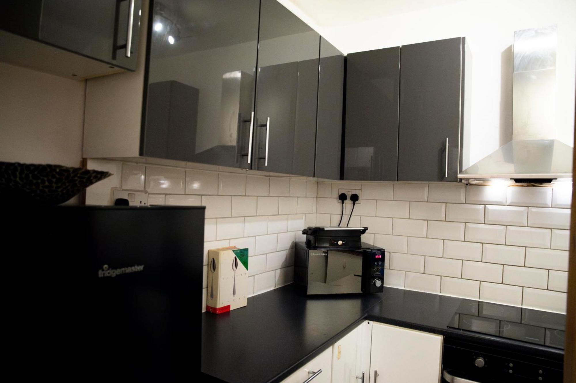 Cosy 3b In The Londres