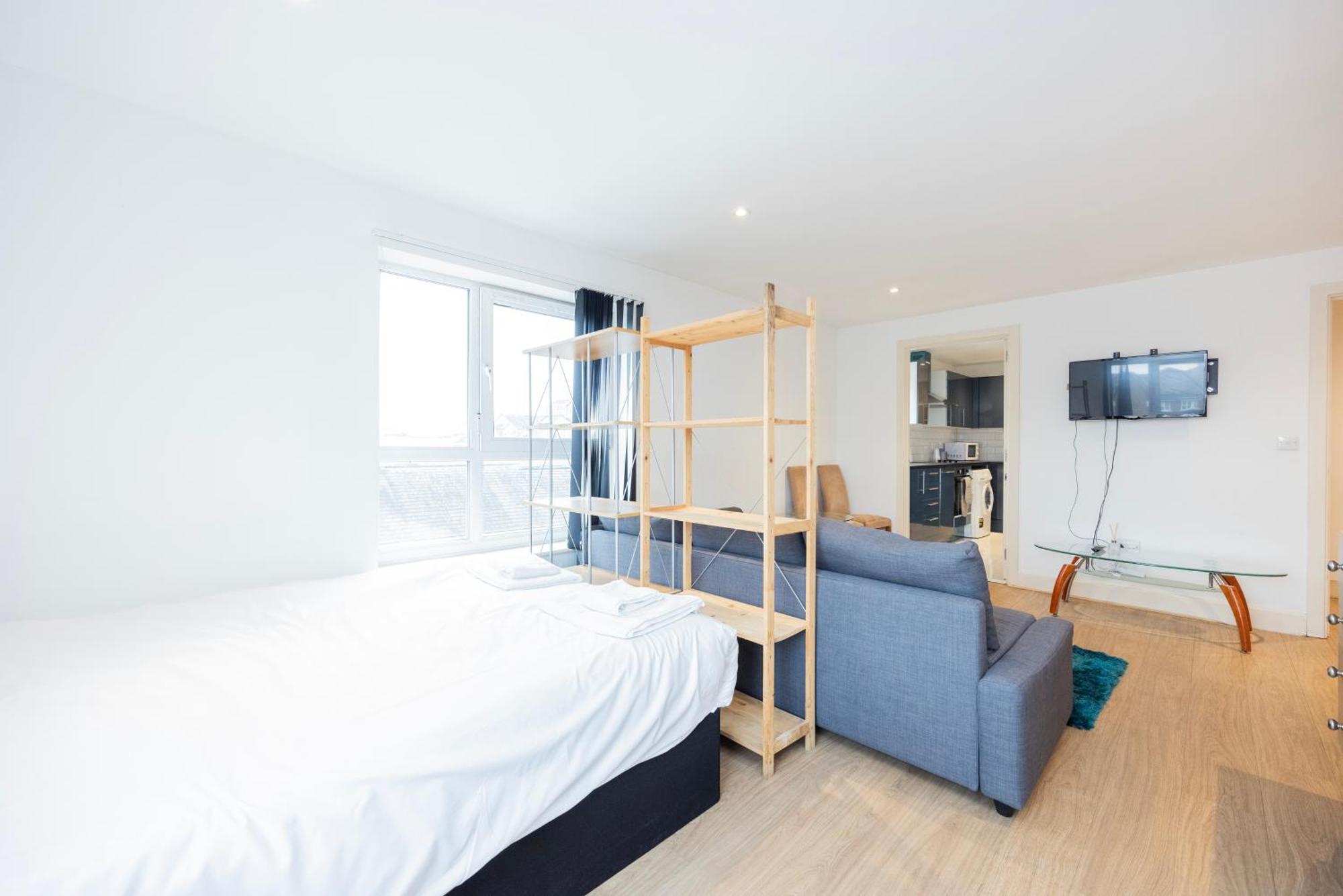Appartement Heads On Bed -canary Wharf Docklands For The Larger Groups Londres