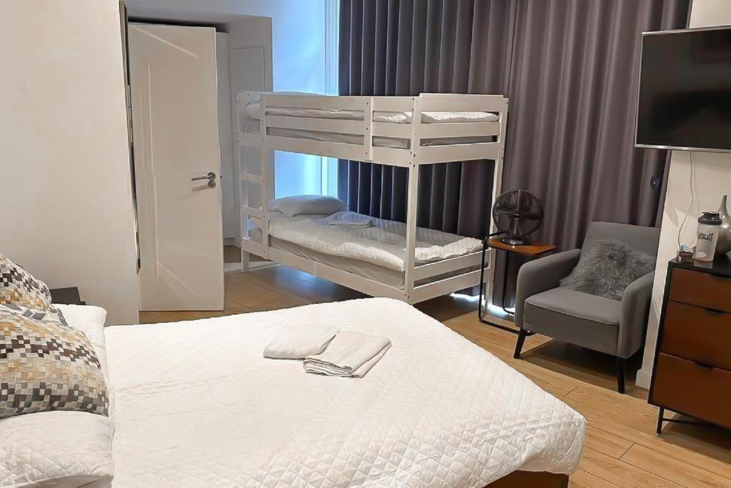 Sleep 6 Piccadilly Grand In Vr5 * Londres