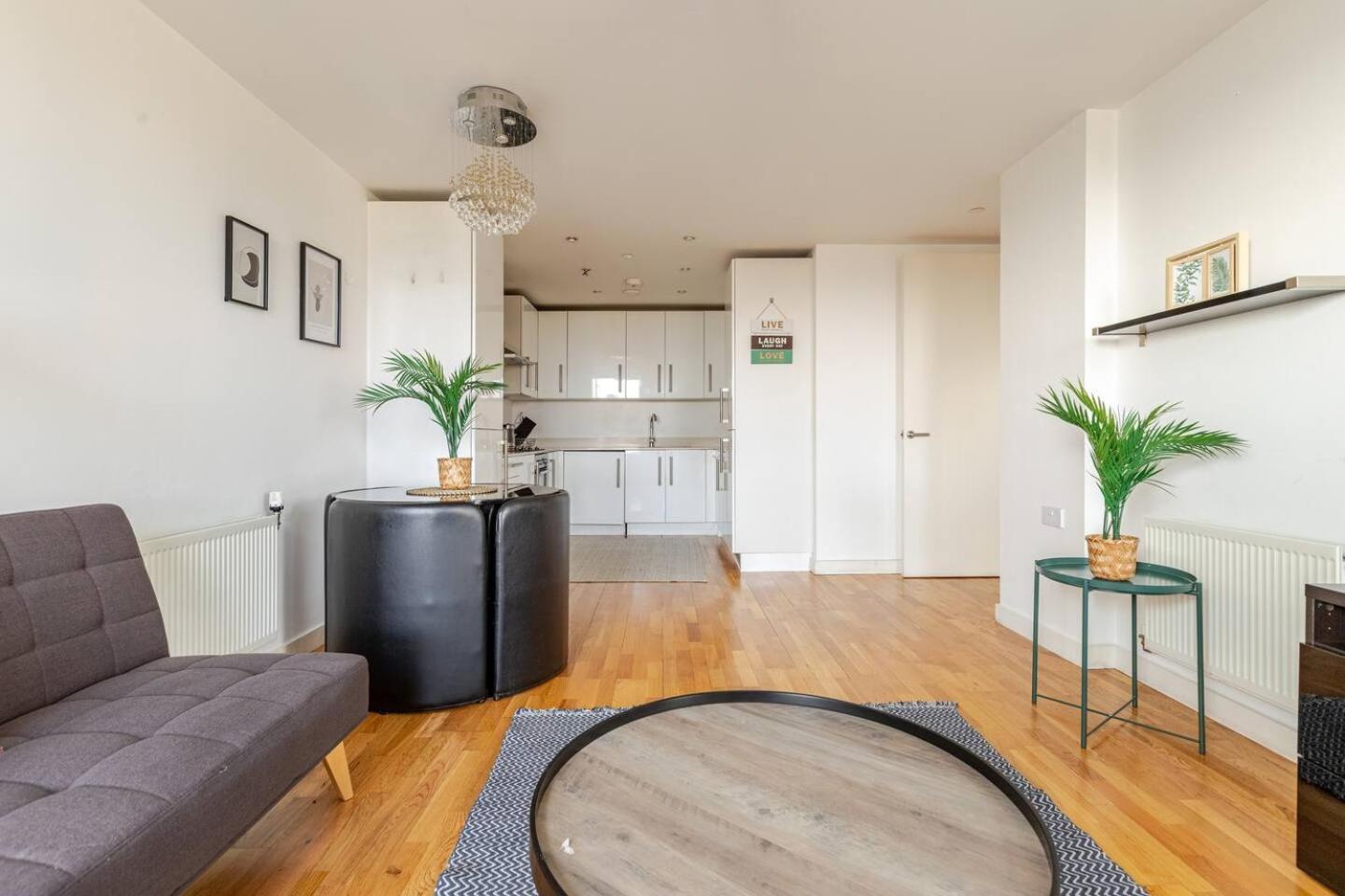 Cosy 2 Bedroom Flat By Wembley Stadium Apartamento