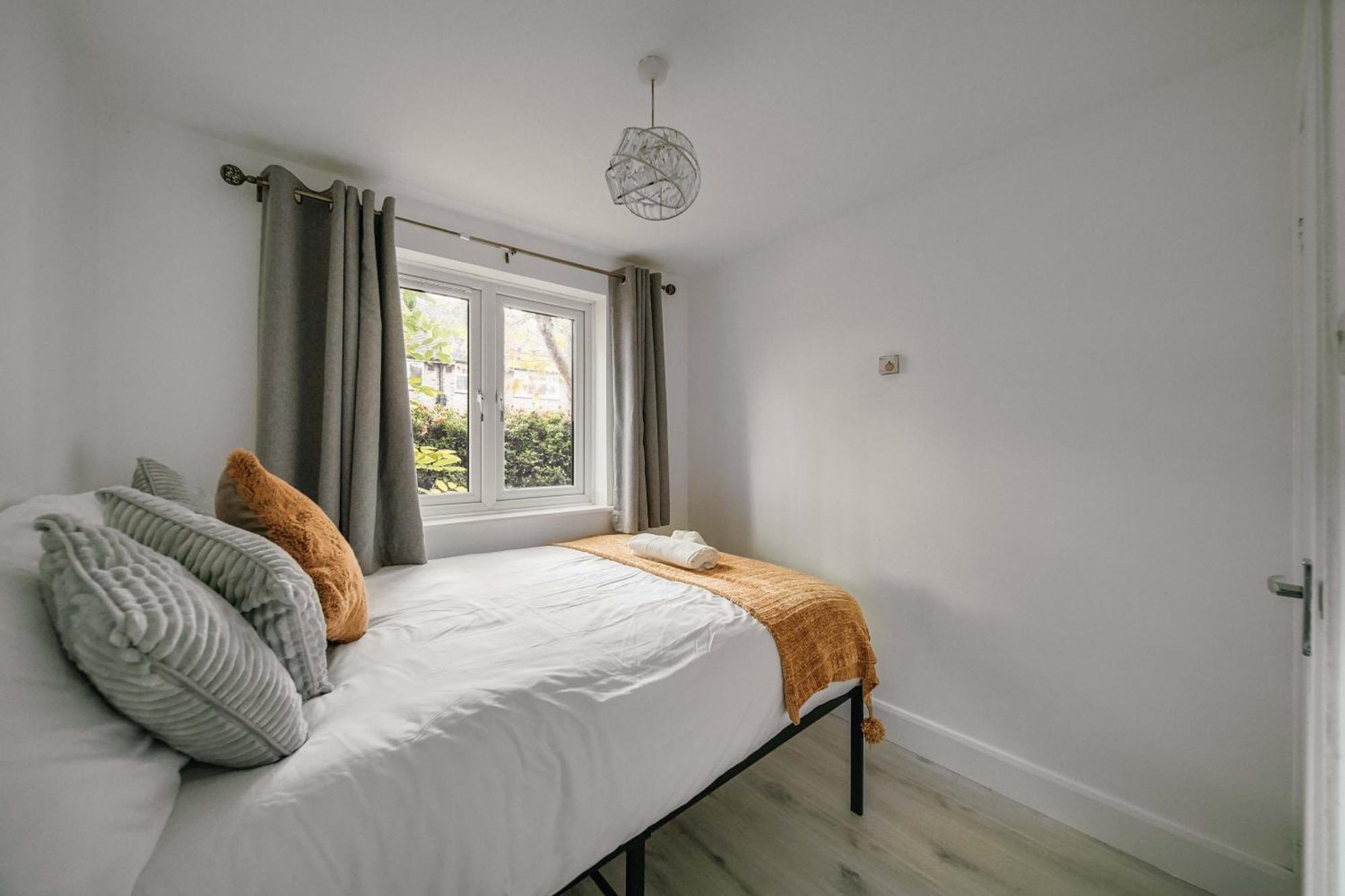 Lara's Place In Canada Water - 1 Double Bed, 1 Sofa Bed Appartement
