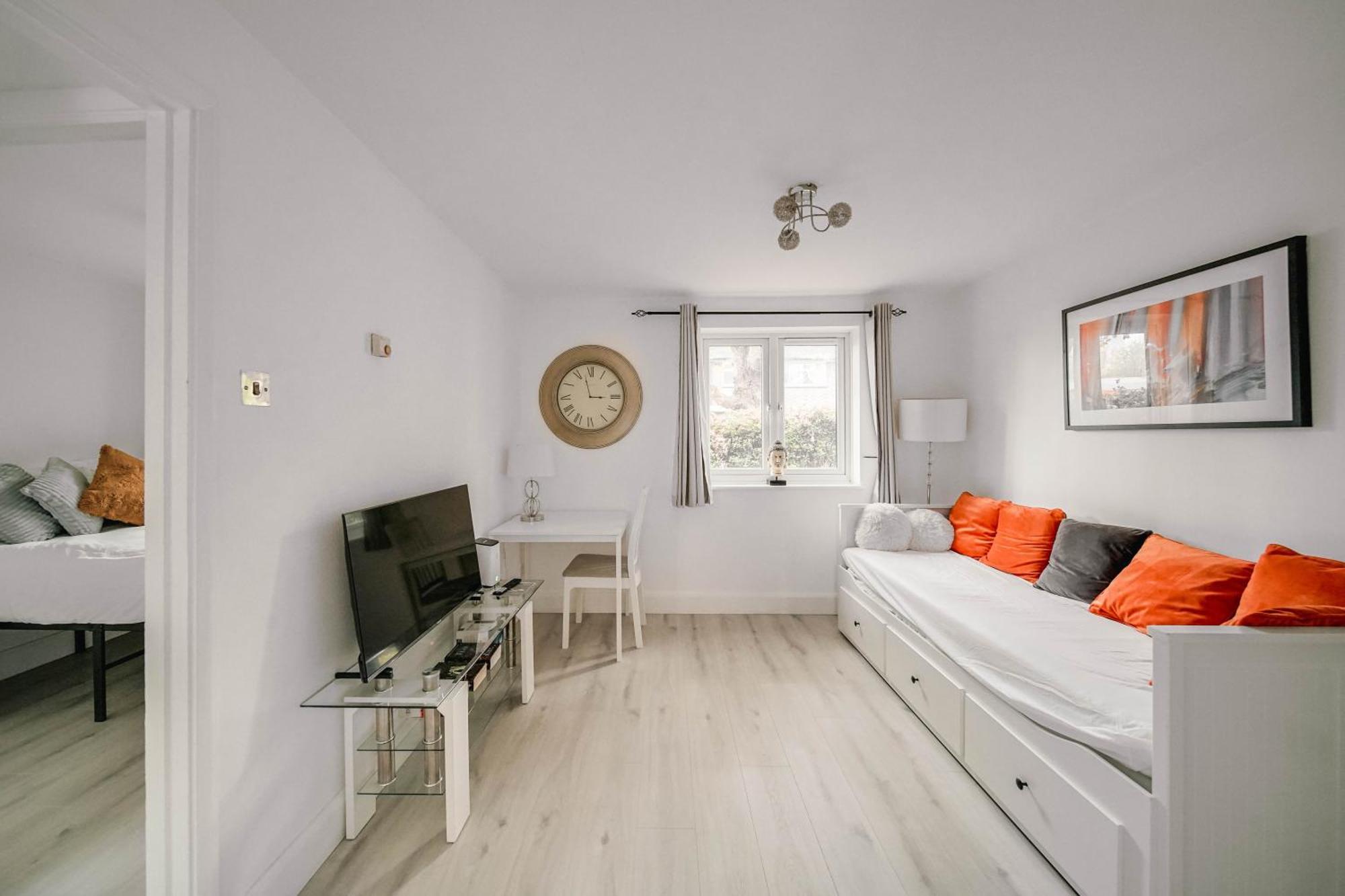 Apartamento Lara's Place In Canada Water - 1 Double Bed, 1 Sofa Bed *