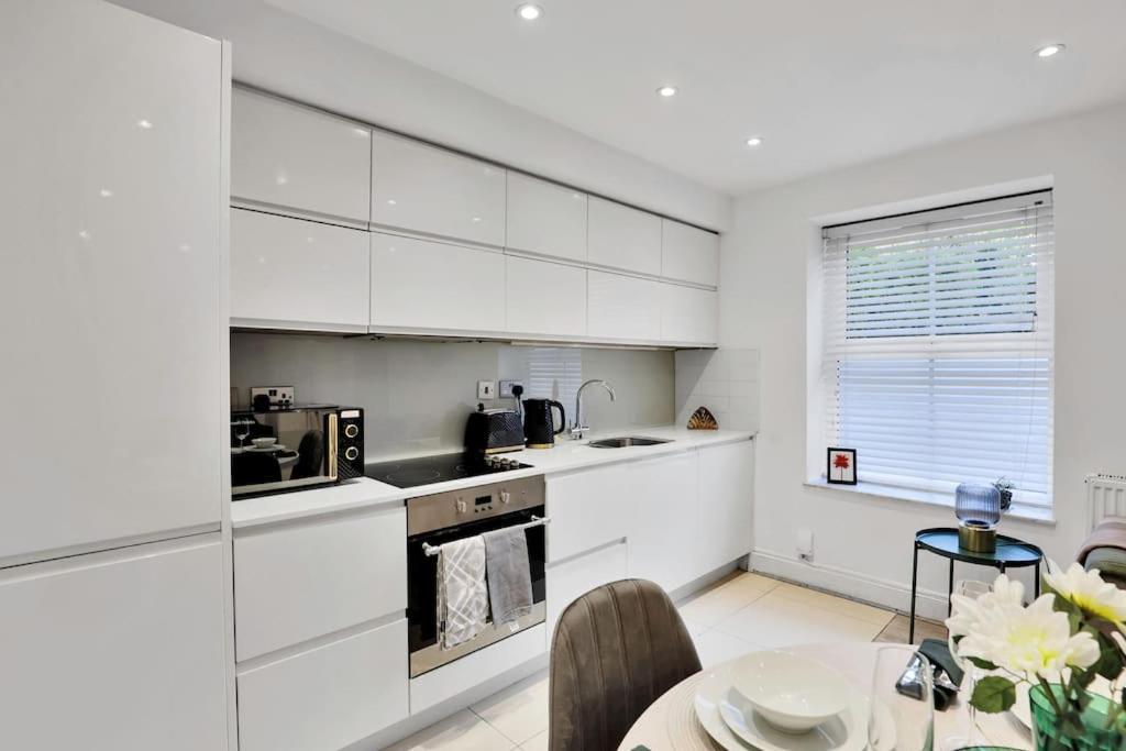 Stylish Camden Flat With Private Garden And Parking Londres