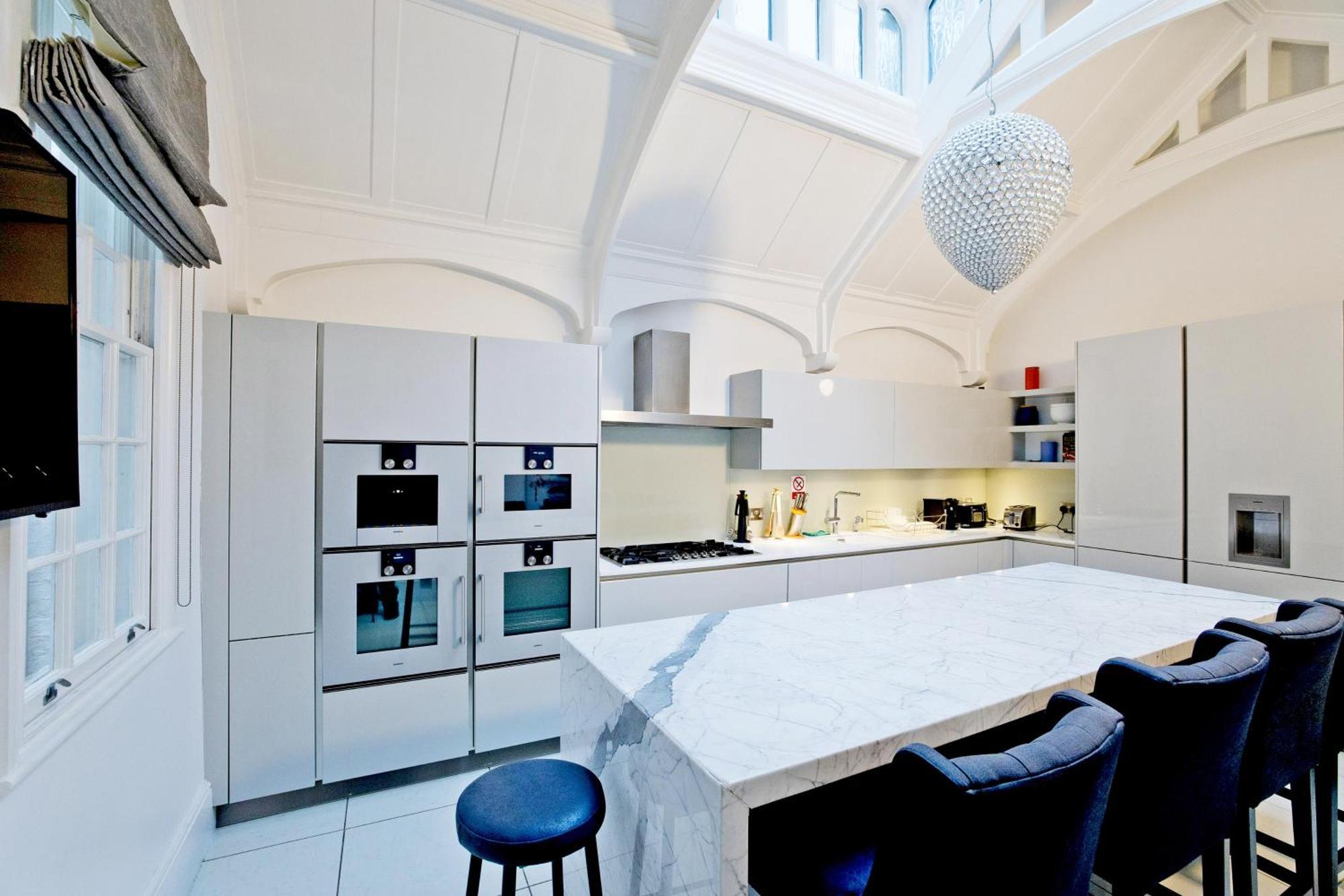 Imperial Victoria Square Accommodatie bij particulieren *